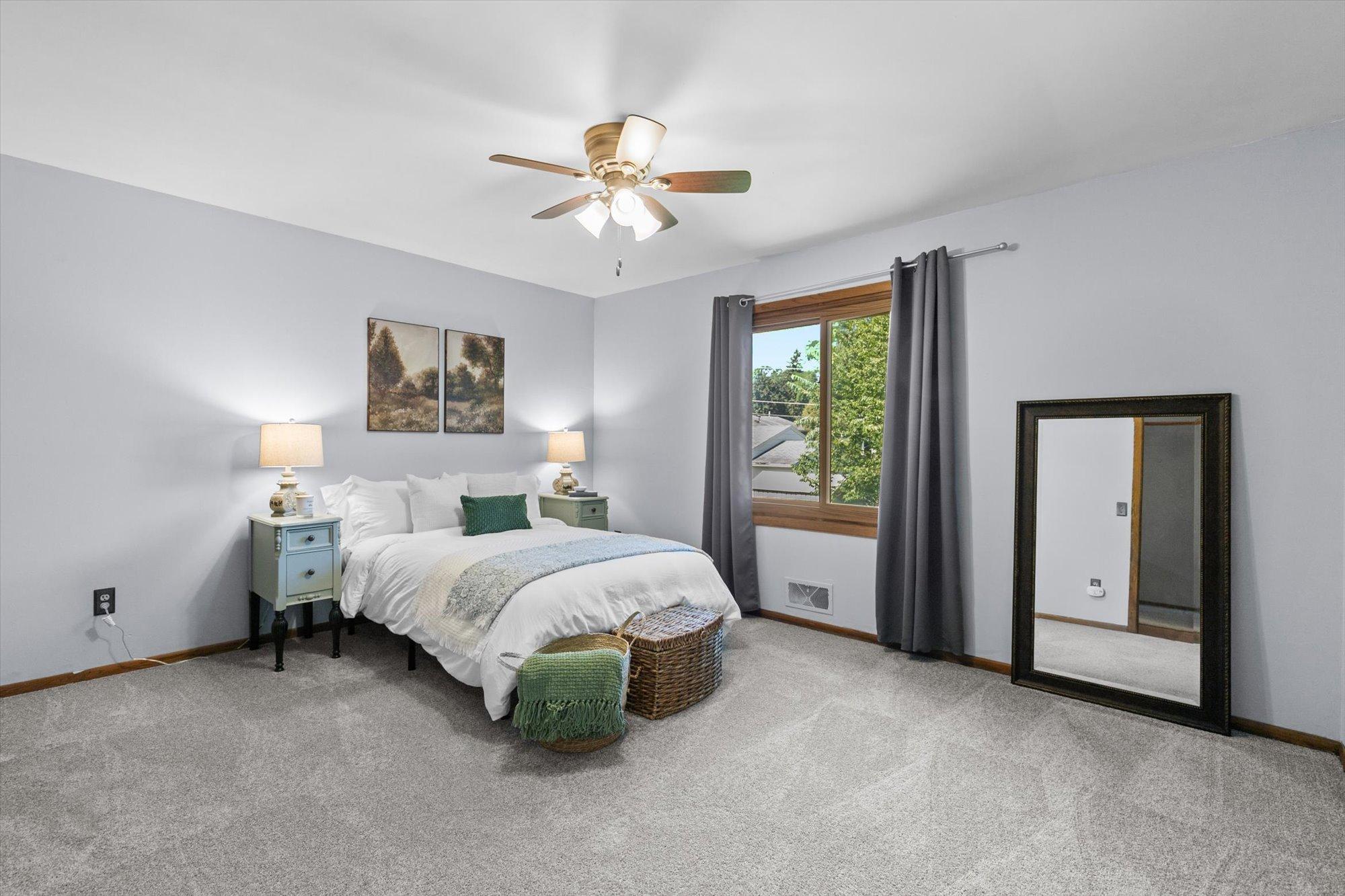 View of Residential at 677 California Avenue, Saint Paul MN 55106, Saint Paul (23 of 35) - Mike Wilen | Minnesota Team Real Estate
