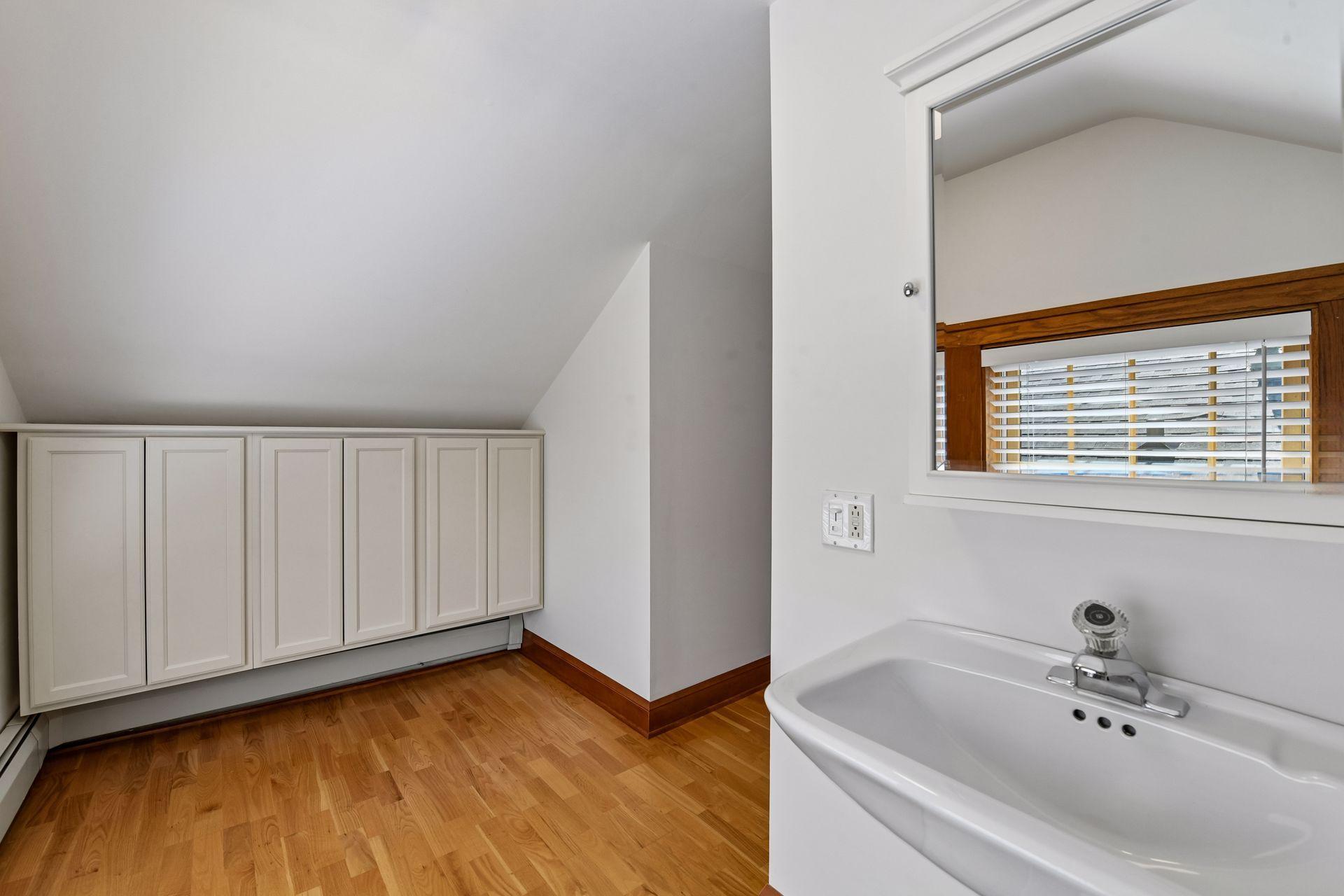 View of Residential at 4733 Bryant Avenue, Minneapolis MN 55419, Minneapolis (36 of 48) - Mike Wilen | Minnesota Team Real Estate