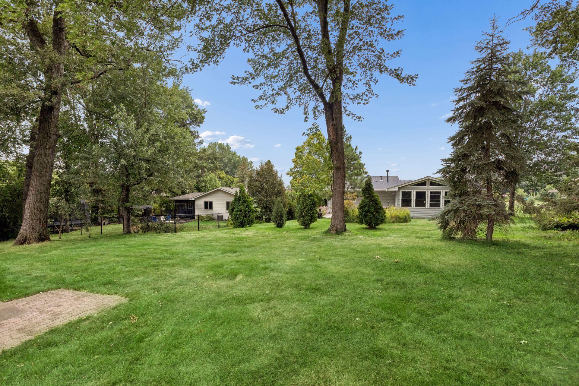 View of Residential at 756 Larson Court, Shoreview MN 55126, Shoreview (39 of 41) - Mike Wilen | Minnesota Team Real Estate