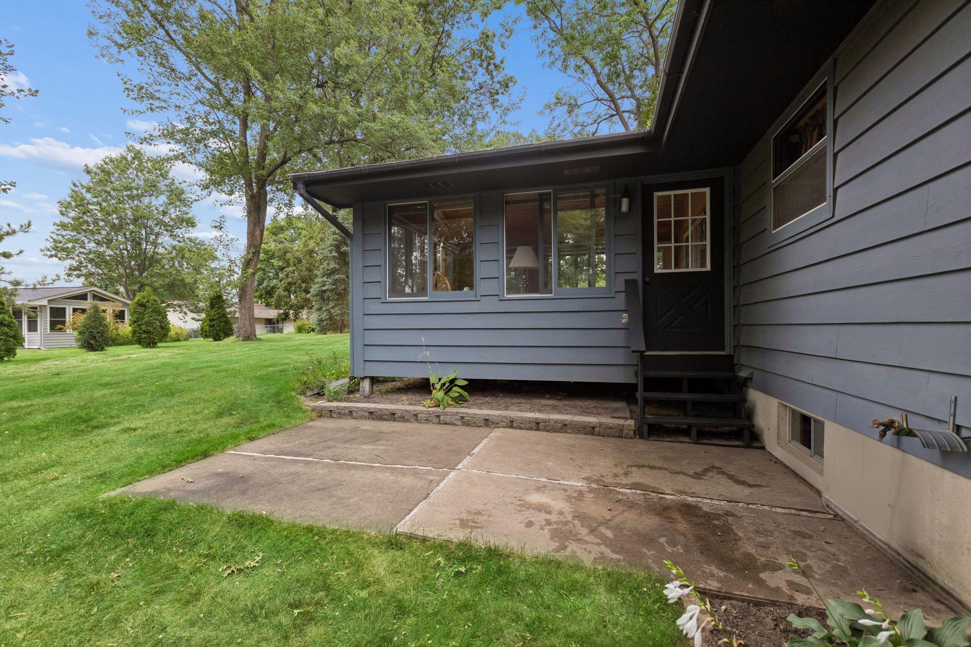 View of Residential at 756 Larson Court, Shoreview MN 55126, Shoreview (38 of 41) - Mike Wilen | Minnesota Team Real Estate