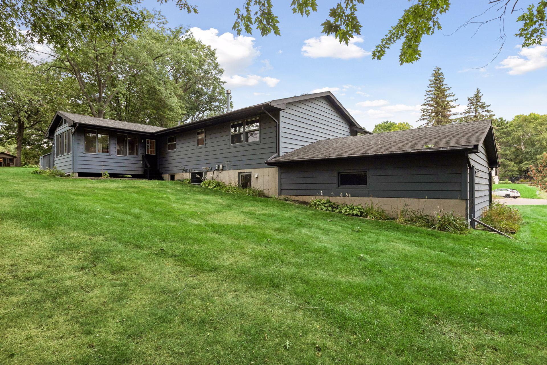 View of Residential at 756 Larson Court, Shoreview MN 55126, Shoreview (36 of 41) - Mike Wilen | Minnesota Team Real Estate