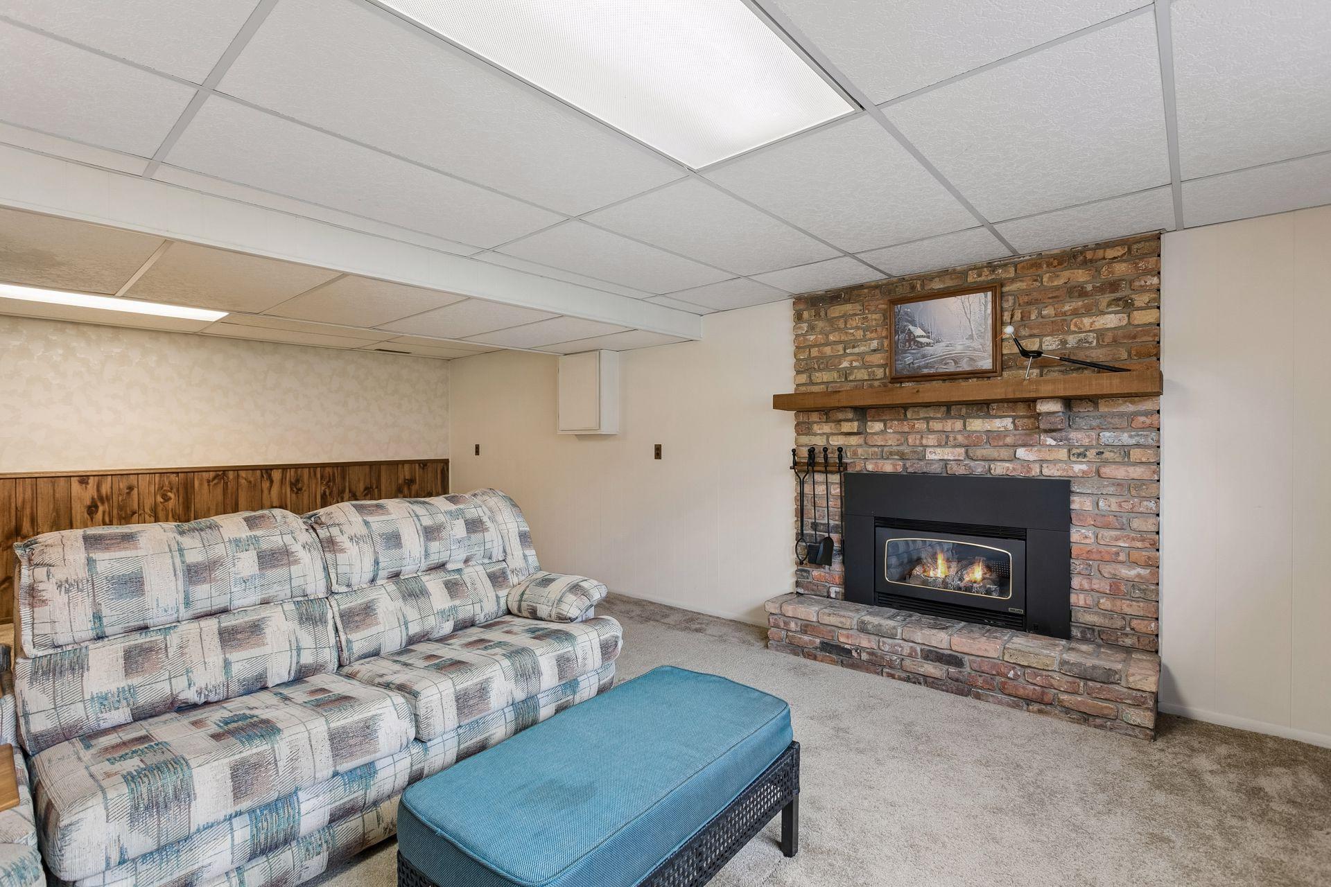 View of Residential at 756 Larson Court, Shoreview MN 55126, Shoreview (28 of 41) - Mike Wilen | Minnesota Team Real Estate