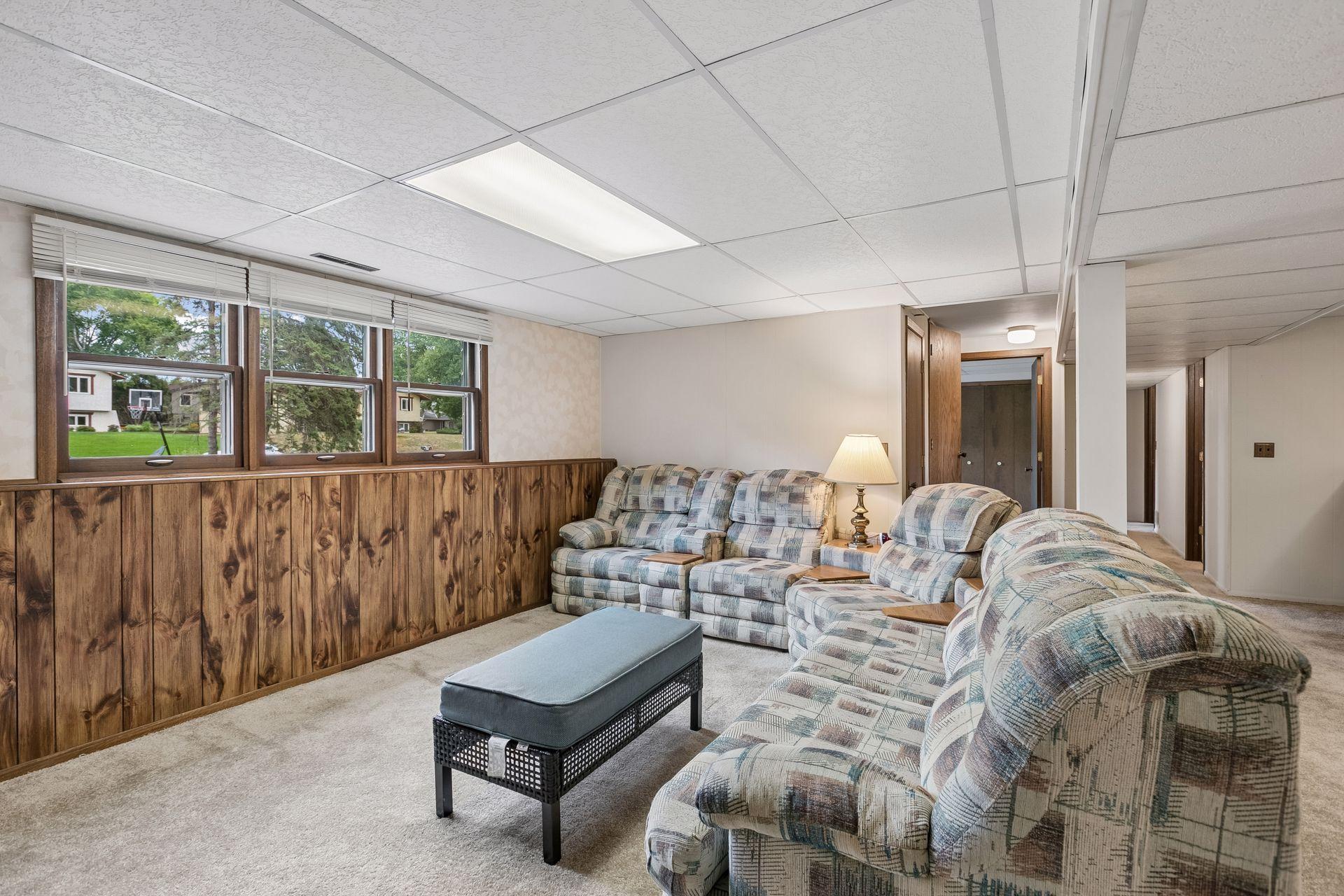 View of Residential at 756 Larson Court, Shoreview MN 55126, Shoreview (27 of 41) - Mike Wilen | Minnesota Team Real Estate