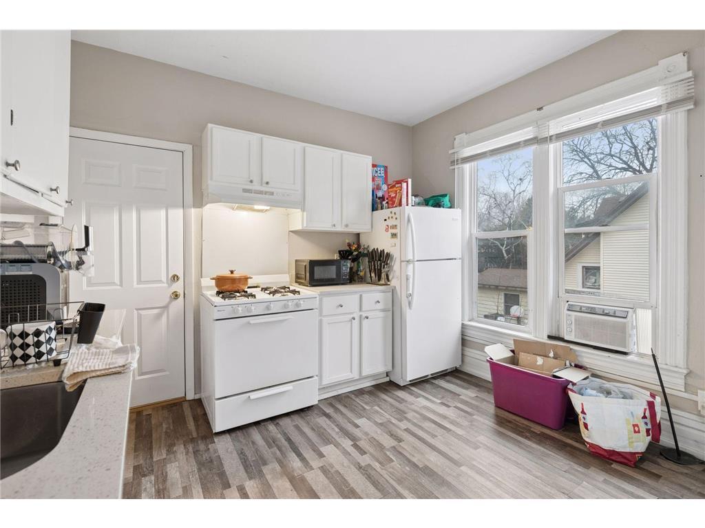 View of Residential Income at 306 King Street, Saint Paul MN 55107, Saint Paul (43 of 45) - Mike Wilen | Minnesota Team Real Estate