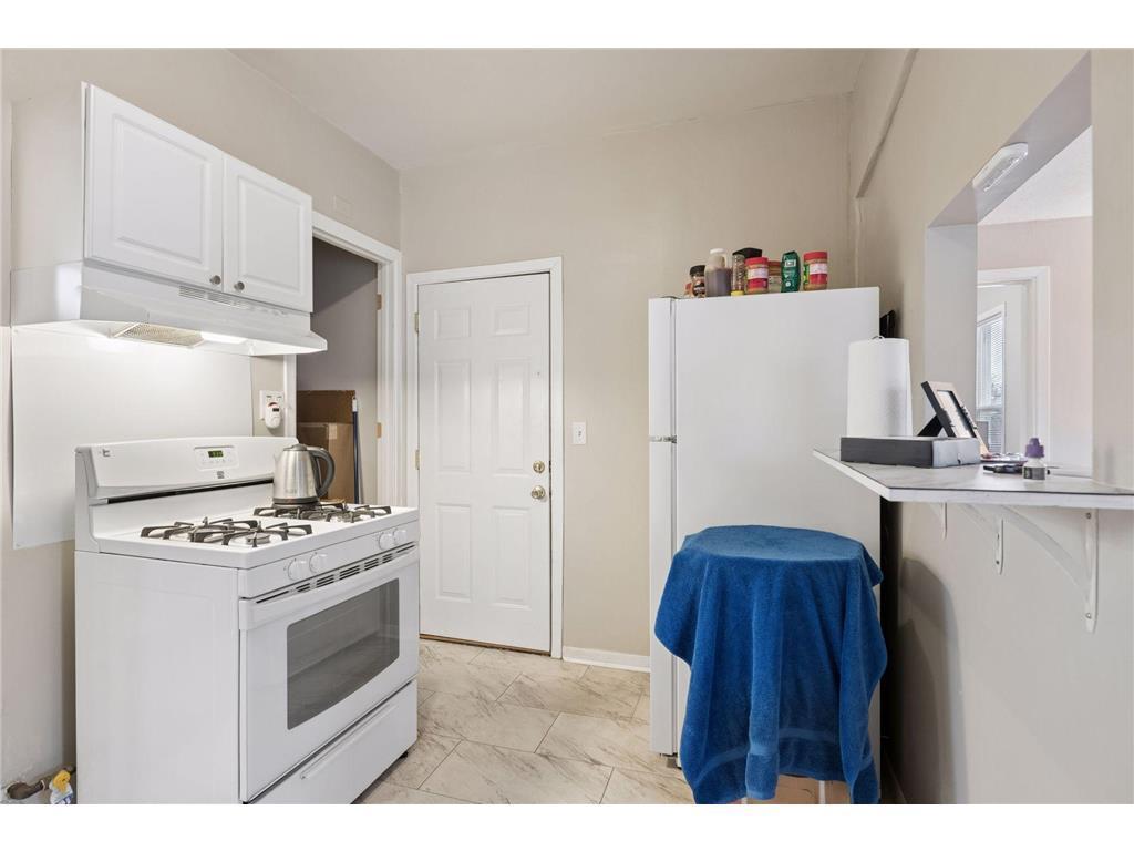 View of Residential Income at 306 King Street, Saint Paul MN 55107, Saint Paul (28 of 45) - Mike Wilen | Minnesota Team Real Estate