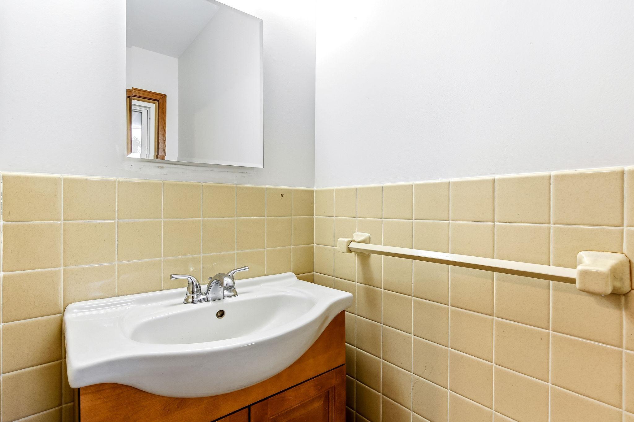 View of Residential at 1035 Cannon Avenue, Shoreview MN 55126, Shoreview (22 of 46) - Mike Wilen | Minnesota Team Real Estate
