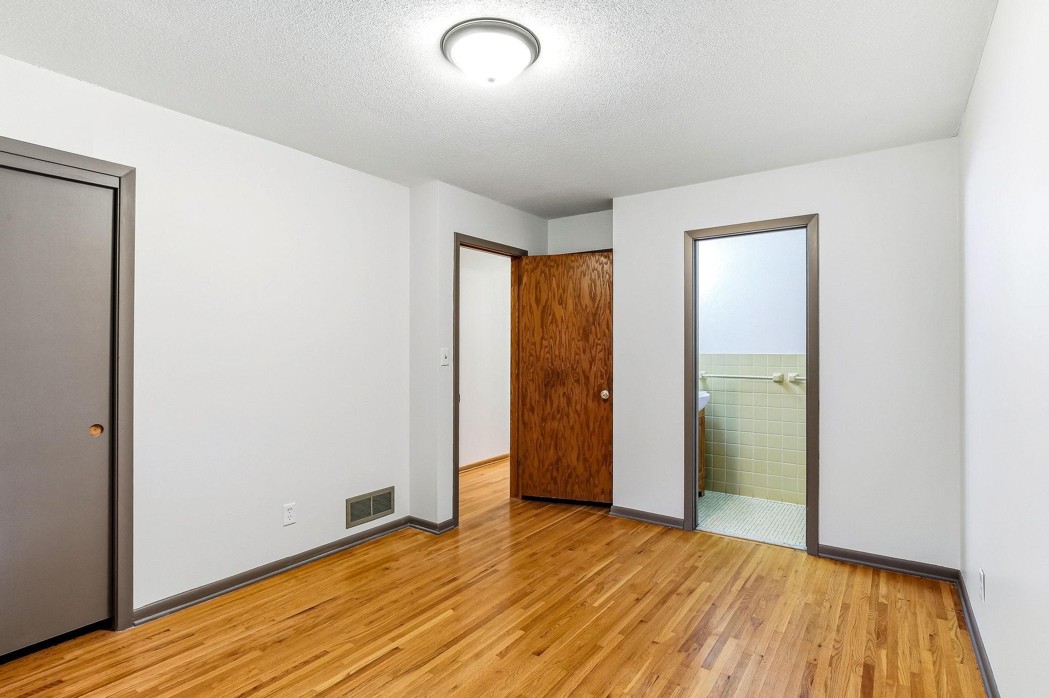 View of Residential at 1035 Cannon Avenue, Shoreview MN 55126, Shoreview (21 of 46) - Mike Wilen | Minnesota Team Real Estate