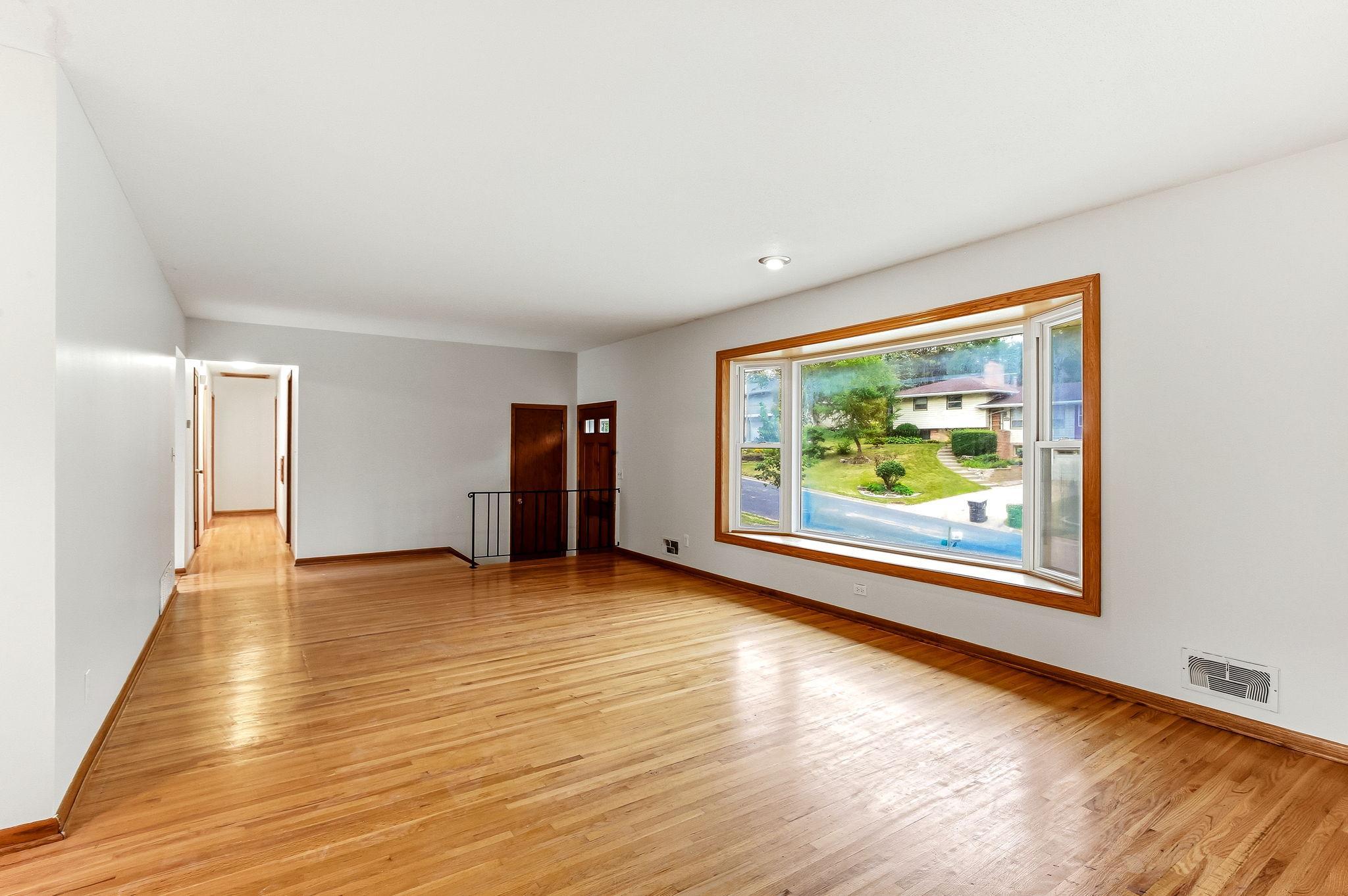 View of Residential at 1035 Cannon Avenue, Shoreview MN 55126, Shoreview (6 of 46) - Mike Wilen | Minnesota Team Real Estate