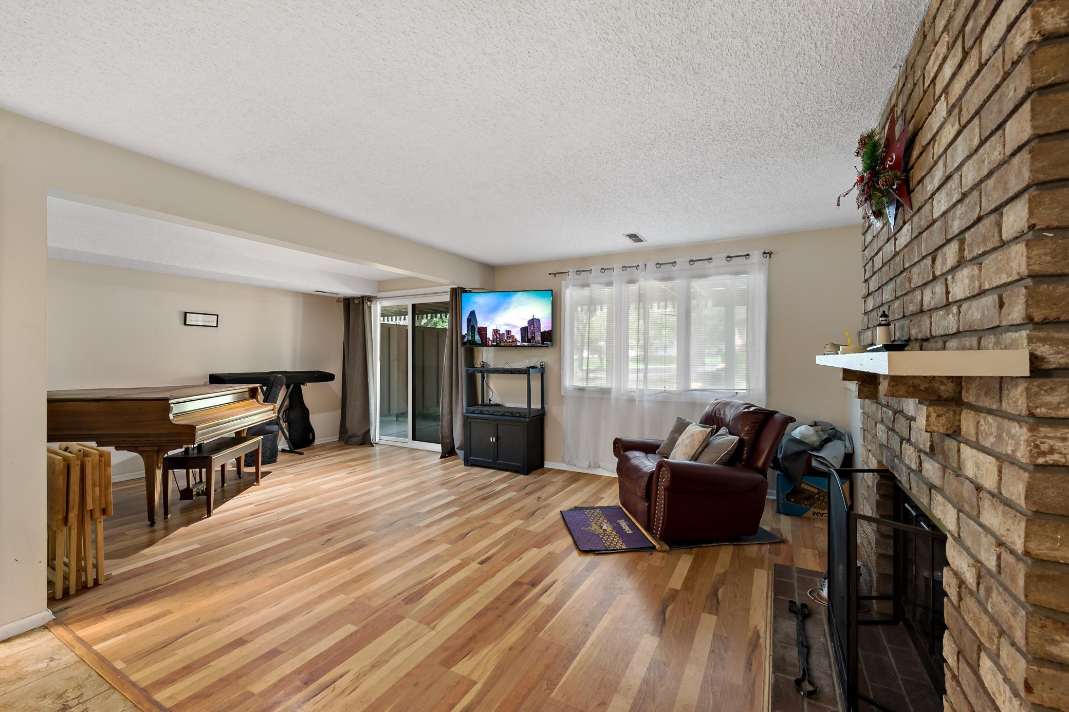 View of Residential at 2632 Aspen Court, White Bear Lake MN 55110, White Bear Lake (32 of 36) - Mike Wilen | Minnesota Team Real Estate