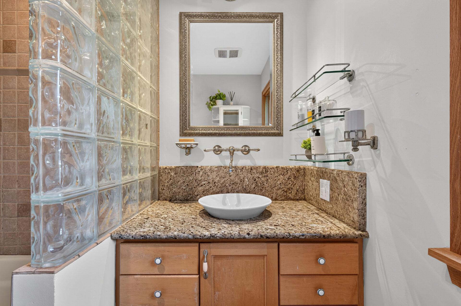 View of Residential at 1865 Palace Avenue, Saint Paul MN 55105, Saint Paul (22 of 67) - Mike Wilen | Minnesota Team Real Estate
