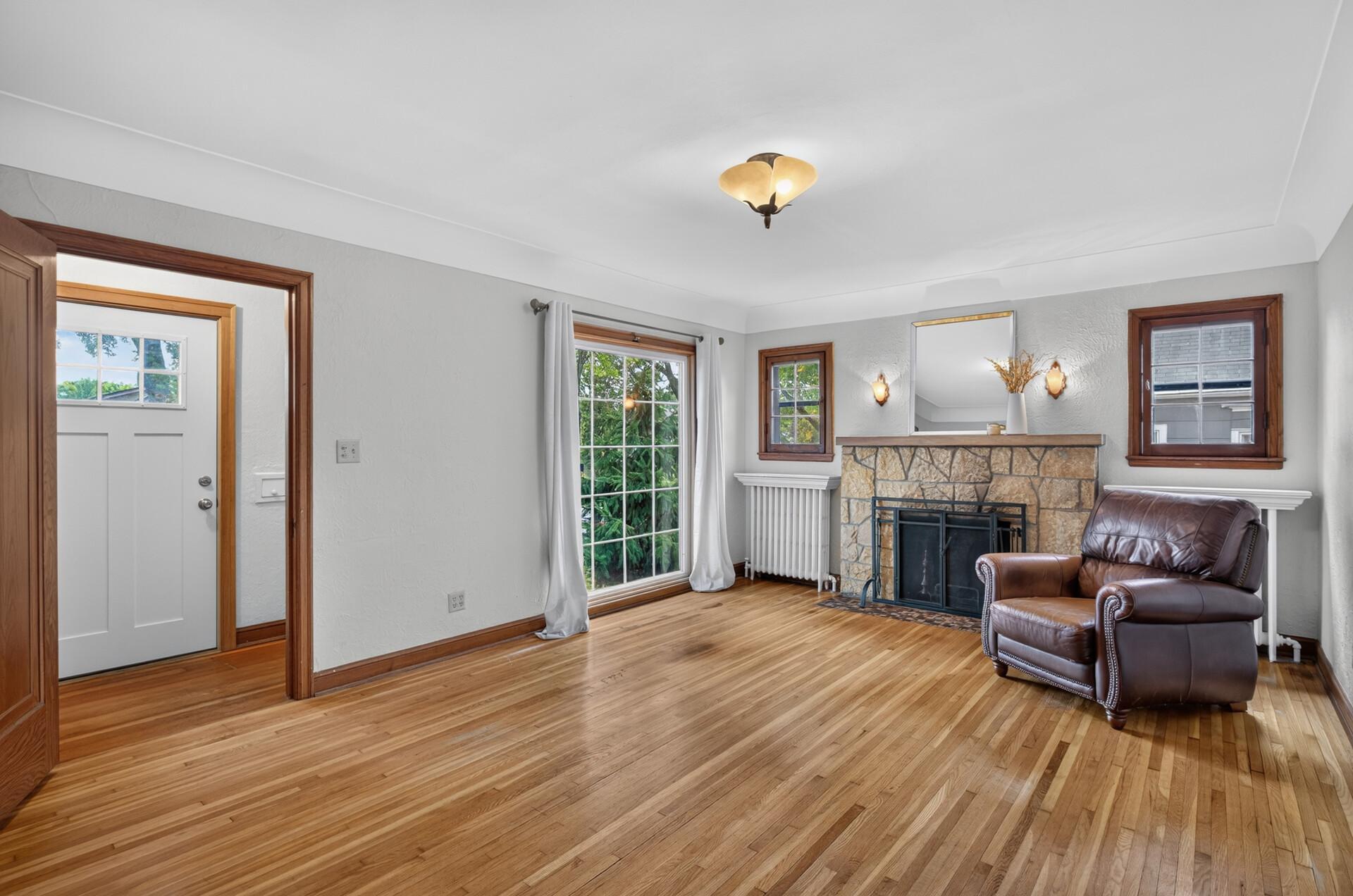 View of Residential at 1865 Palace Avenue, Saint Paul MN 55105, Saint Paul (4 of 67) - Mike Wilen | Minnesota Team Real Estate