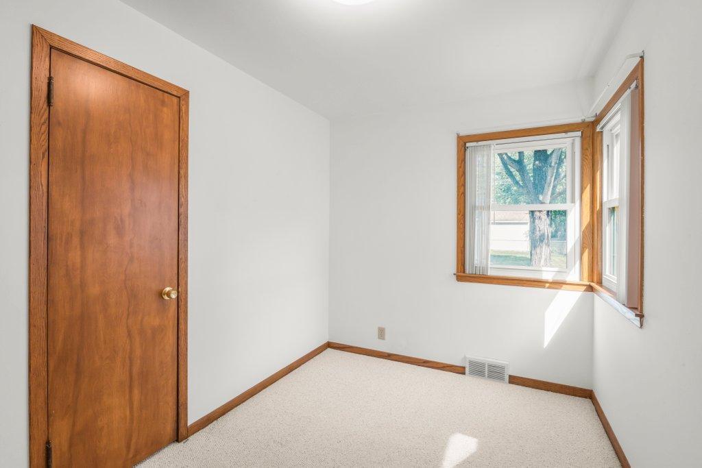 View of Residential at 8101 2nd Avenue, Bloomington MN 55420, Bloomington (14 of 24) - Mike Wilen | Minnesota Team Real Estate