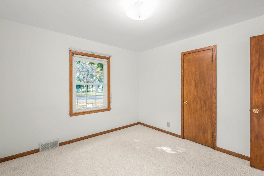 View of Residential at 8101 2nd Avenue, Bloomington MN 55420, Bloomington (13 of 24) - Mike Wilen | Minnesota Team Real Estate