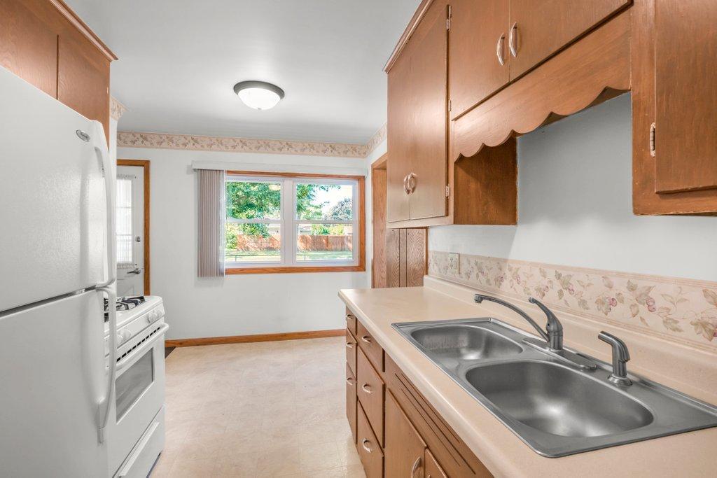 View of Residential at 8101 2nd Avenue, Bloomington MN 55420, Bloomington (8 of 24) - Mike Wilen | Minnesota Team Real Estate