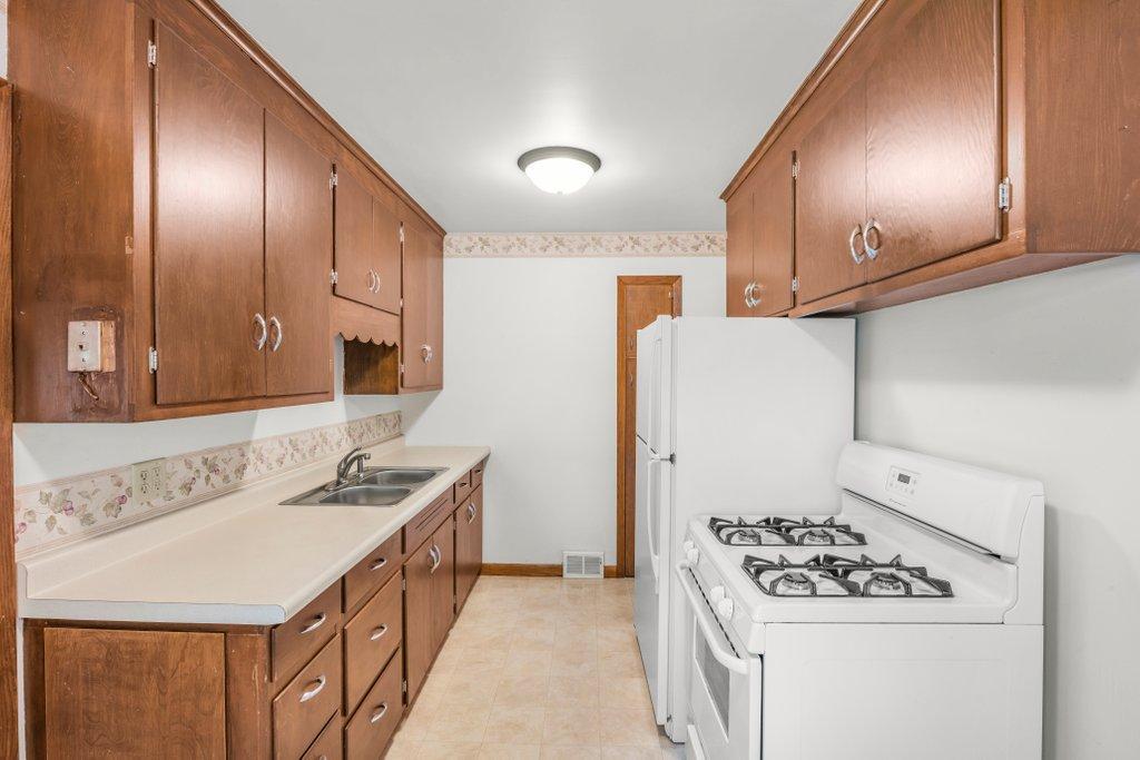 View of Residential at 8101 2nd Avenue, Bloomington MN 55420, Bloomington (4 of 24) - Mike Wilen | Minnesota Team Real Estate