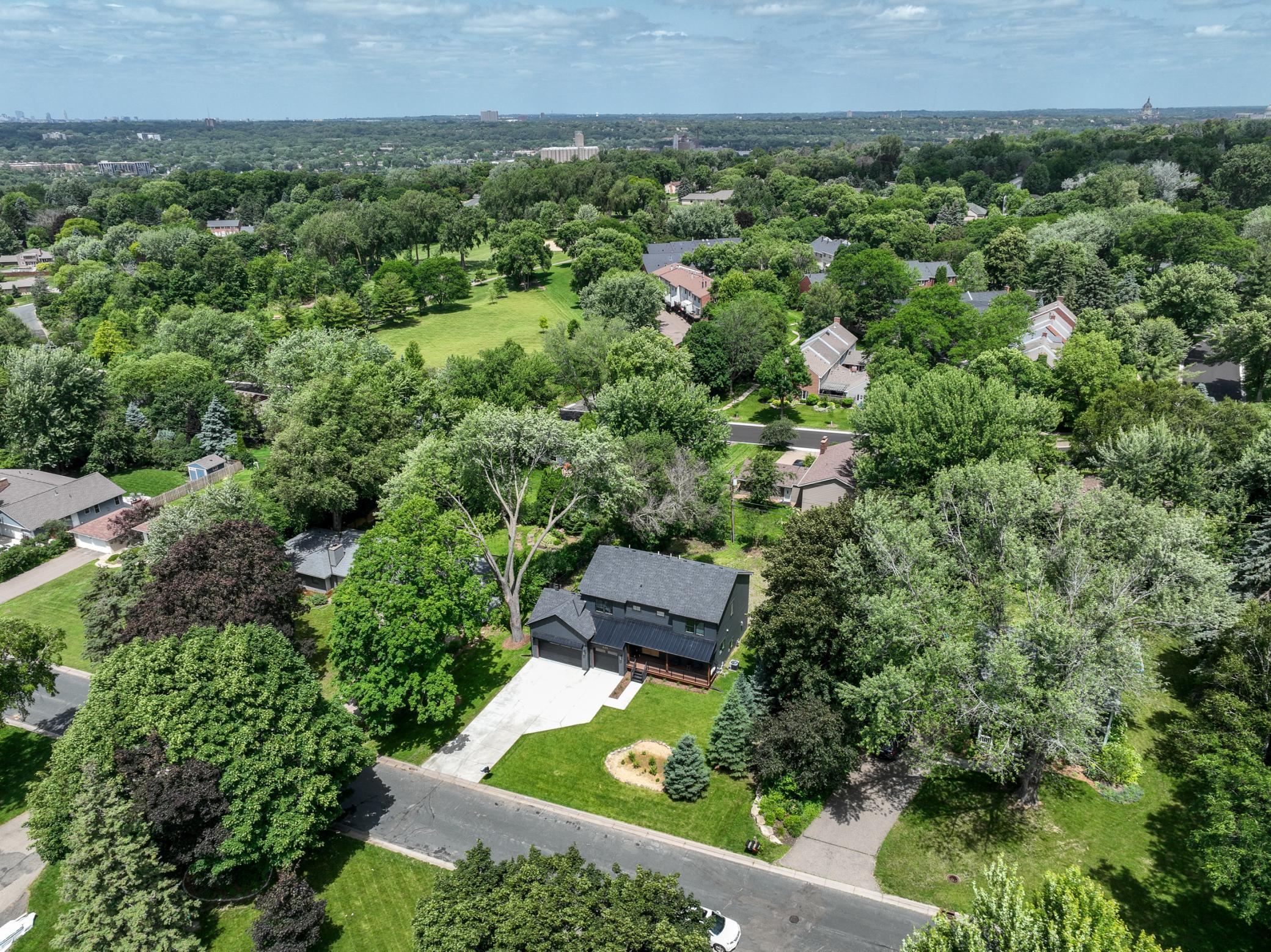 View of Residential at 625 Ivy Falls Avenue, Mendota Heights MN 55118, Mendota Heights (62 of 68) - Mike Wilen | Minnesota Team Real Estate