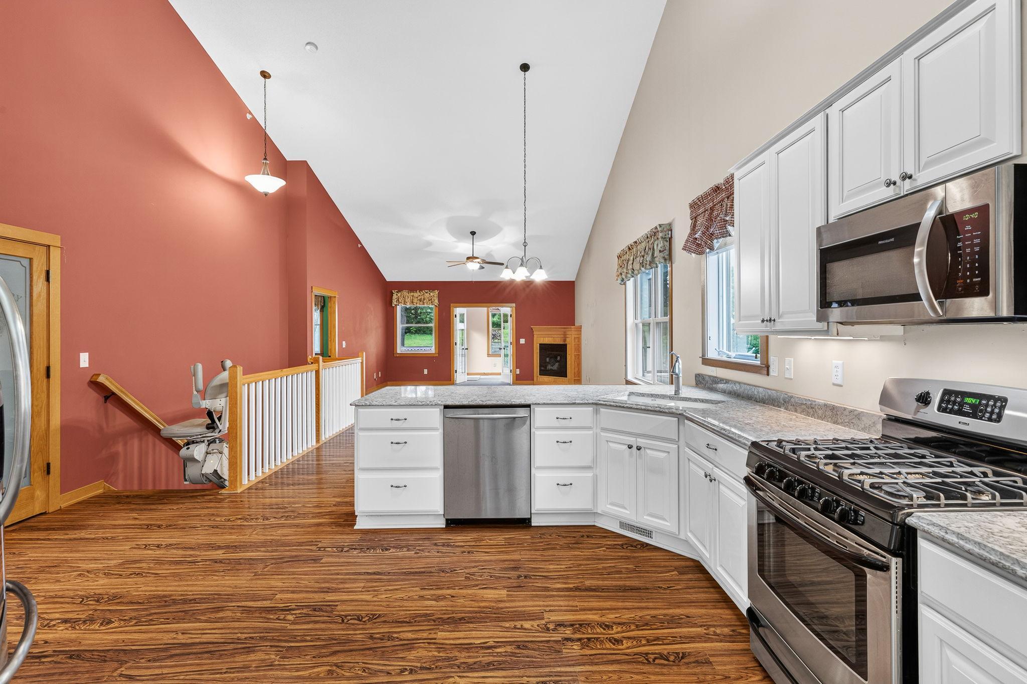 View of Residential at 5845 Oakgreen Court, Stillwater MN 55082, Stillwater (14 of 37) - Mike Wilen | Minnesota Team Real Estate