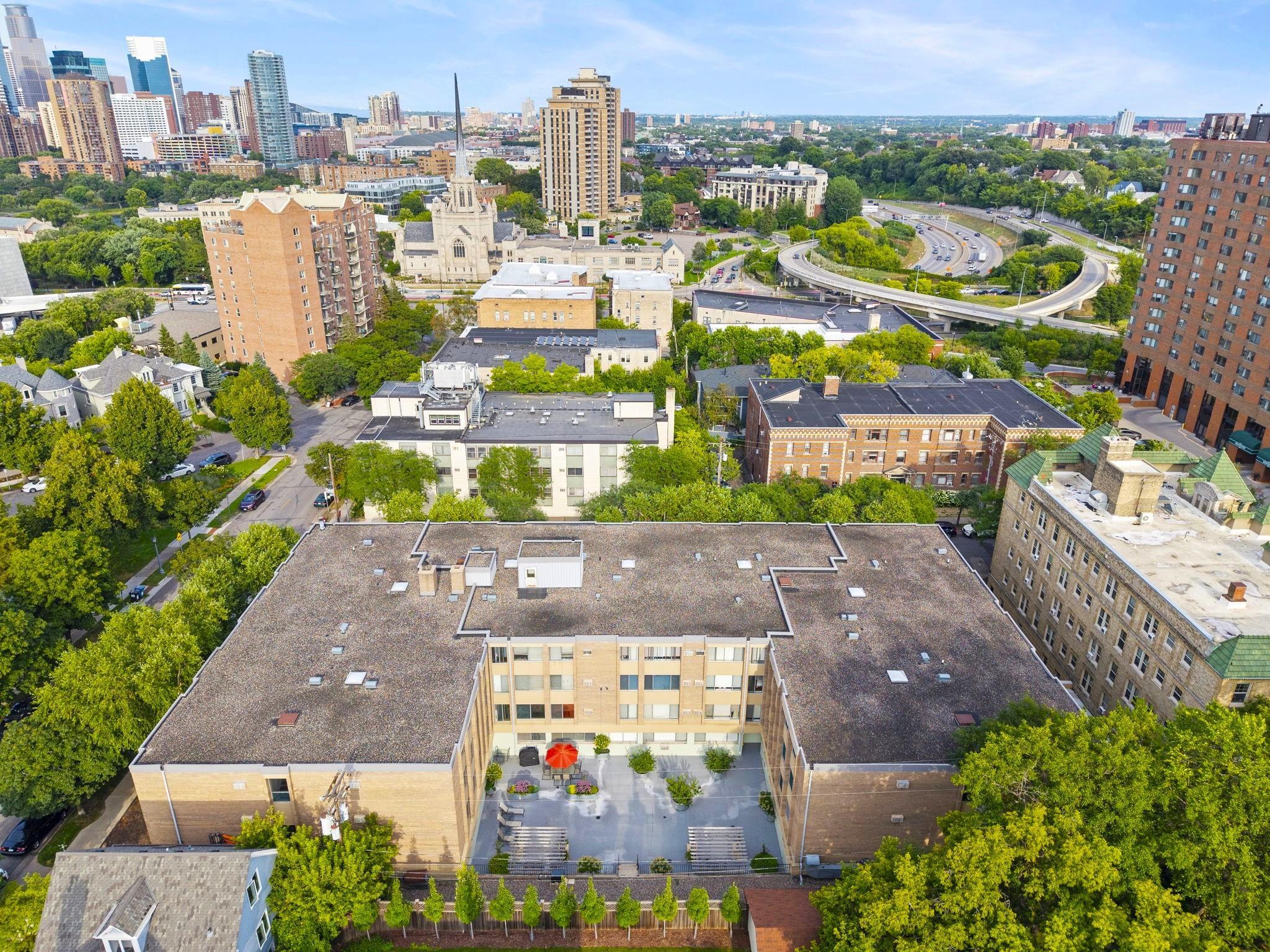 View of Residential at 1770 Bryant Avenue #312, Minneapolis MN 55403, Minneapolis (35 of 47) - Mike Wilen | Minnesota Team Real Estate