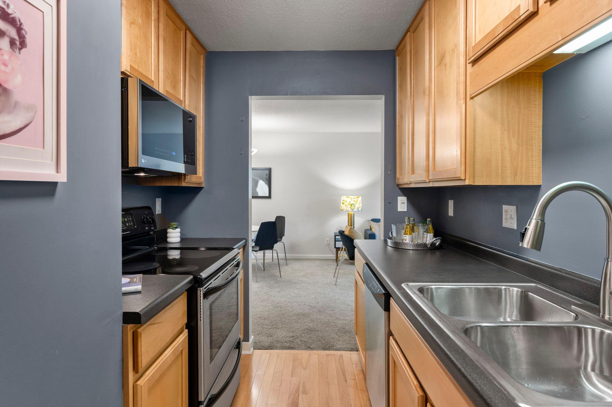 View of Residential at 1770 Bryant Avenue #312, Minneapolis MN 55403, Minneapolis (16 of 47) - Mike Wilen | Minnesota Team Real Estate