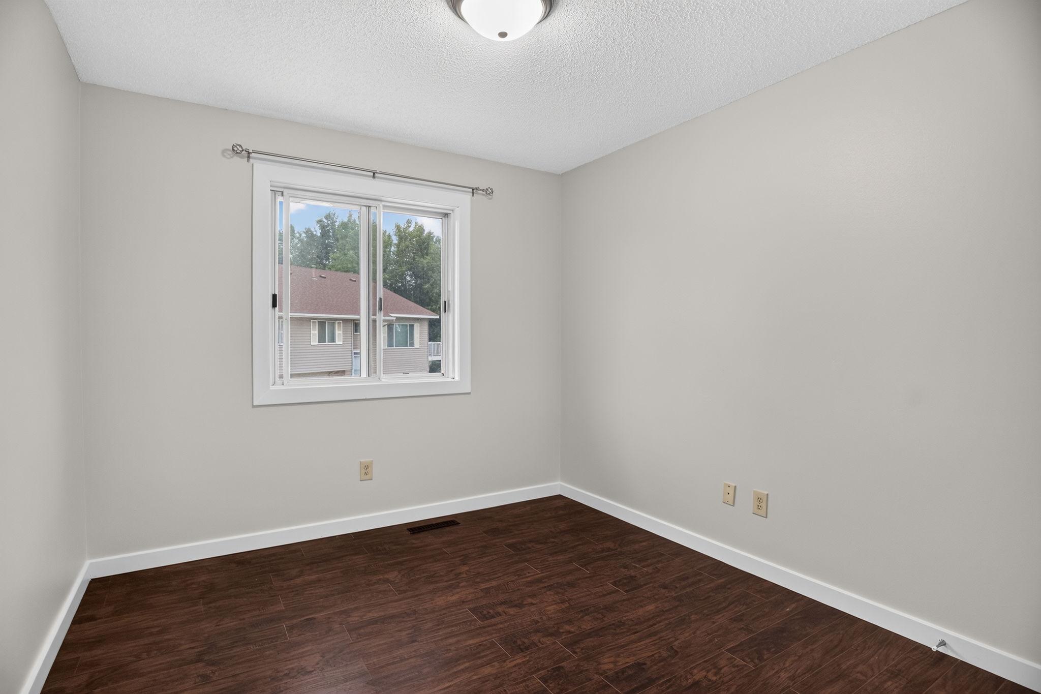 View of Residential at 15831 Gooseberry Way, Apple Valley MN 55124, Apple Valley (28 of 37) - Mike Wilen | Minnesota Team Real Estate