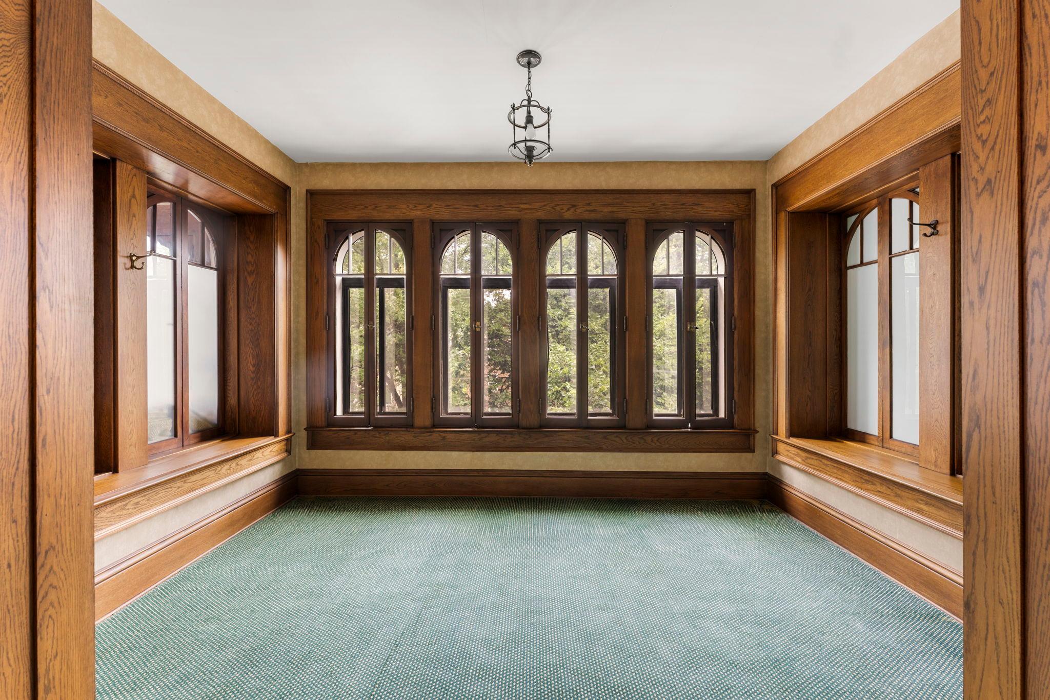 View of Residential at 2719 Humboldt Avenue #E, Minneapolis MN 55408, Minneapolis (24 of 33) - Mike Wilen | Minnesota Team Real Estate