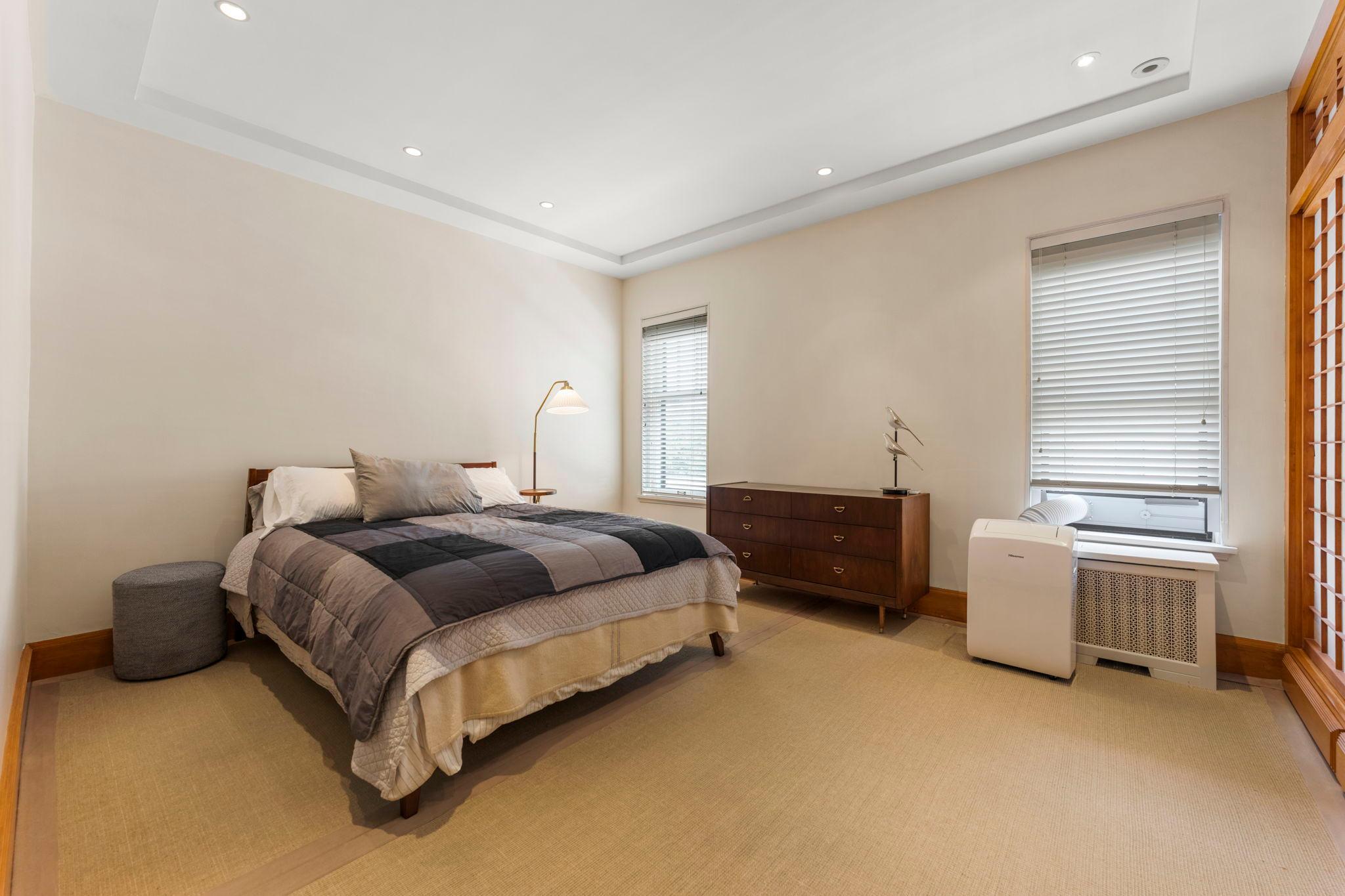 View of Residential at 2719 Humboldt Avenue #E, Minneapolis MN 55408, Minneapolis (20 of 33) - Mike Wilen | Minnesota Team Real Estate