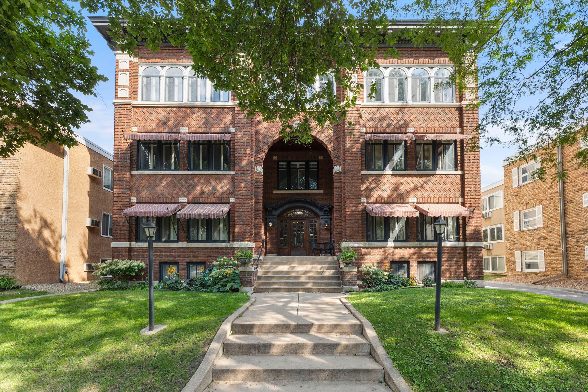 View of Residential at 2719 Humboldt Avenue #E, Minneapolis MN 55408, Minneapolis - Mike Wilen | Minnesota Team Real Estate