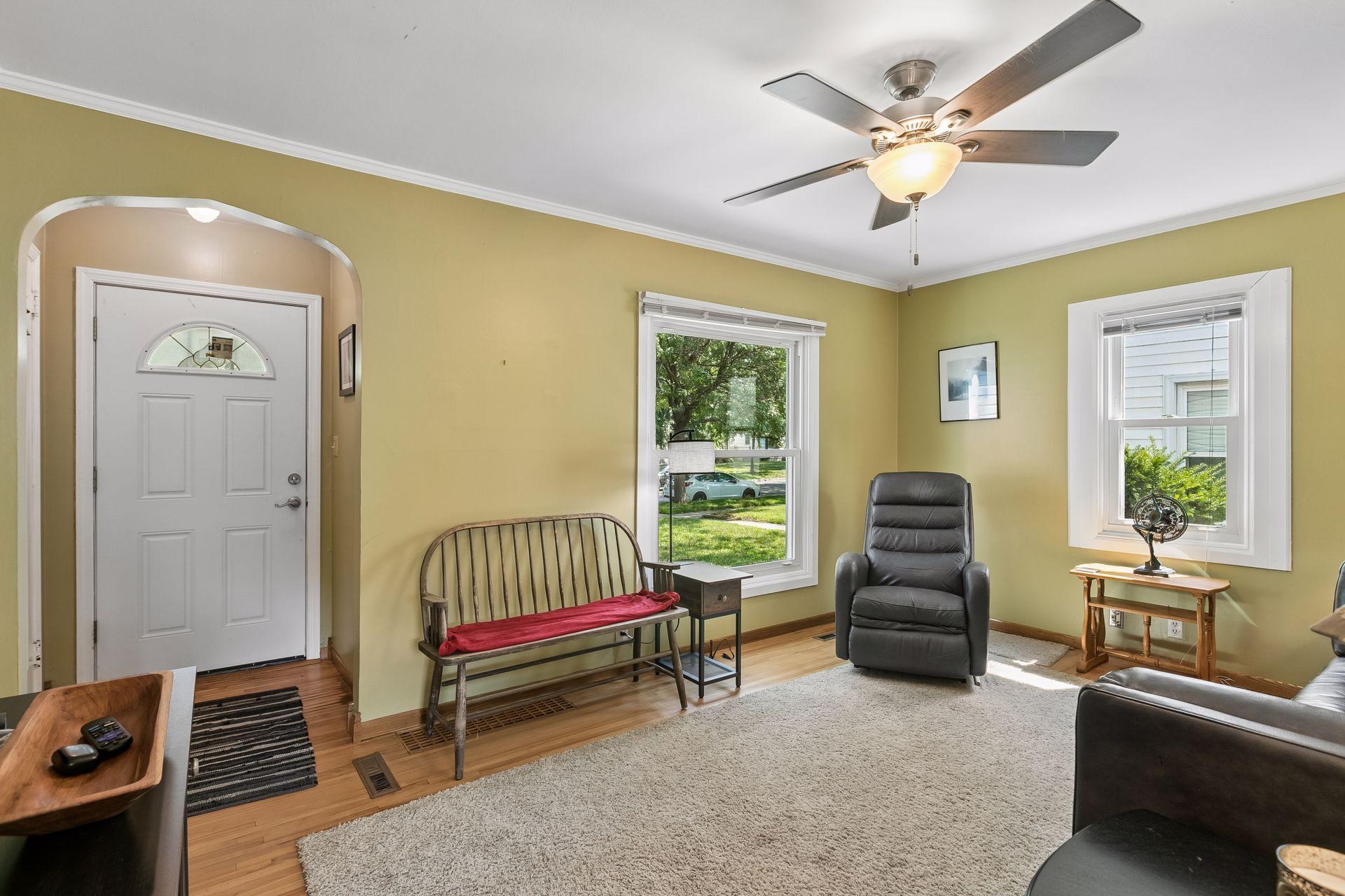 View of Residential at 2908 Hampshire Avenue, Saint Louis Park MN 55426, Saint Louis Park (9 of 29) - Mike Wilen | Minnesota Team Real Estate