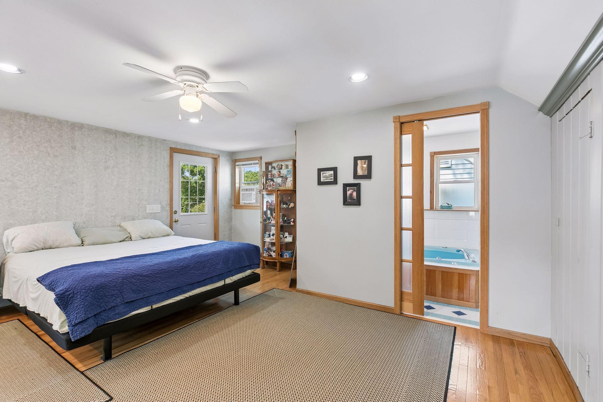 View of Residential at 2908 Hampshire Avenue, Saint Louis Park MN 55426, Saint Louis Park (12 of 29) - Mike Wilen | Minnesota Team Real Estate