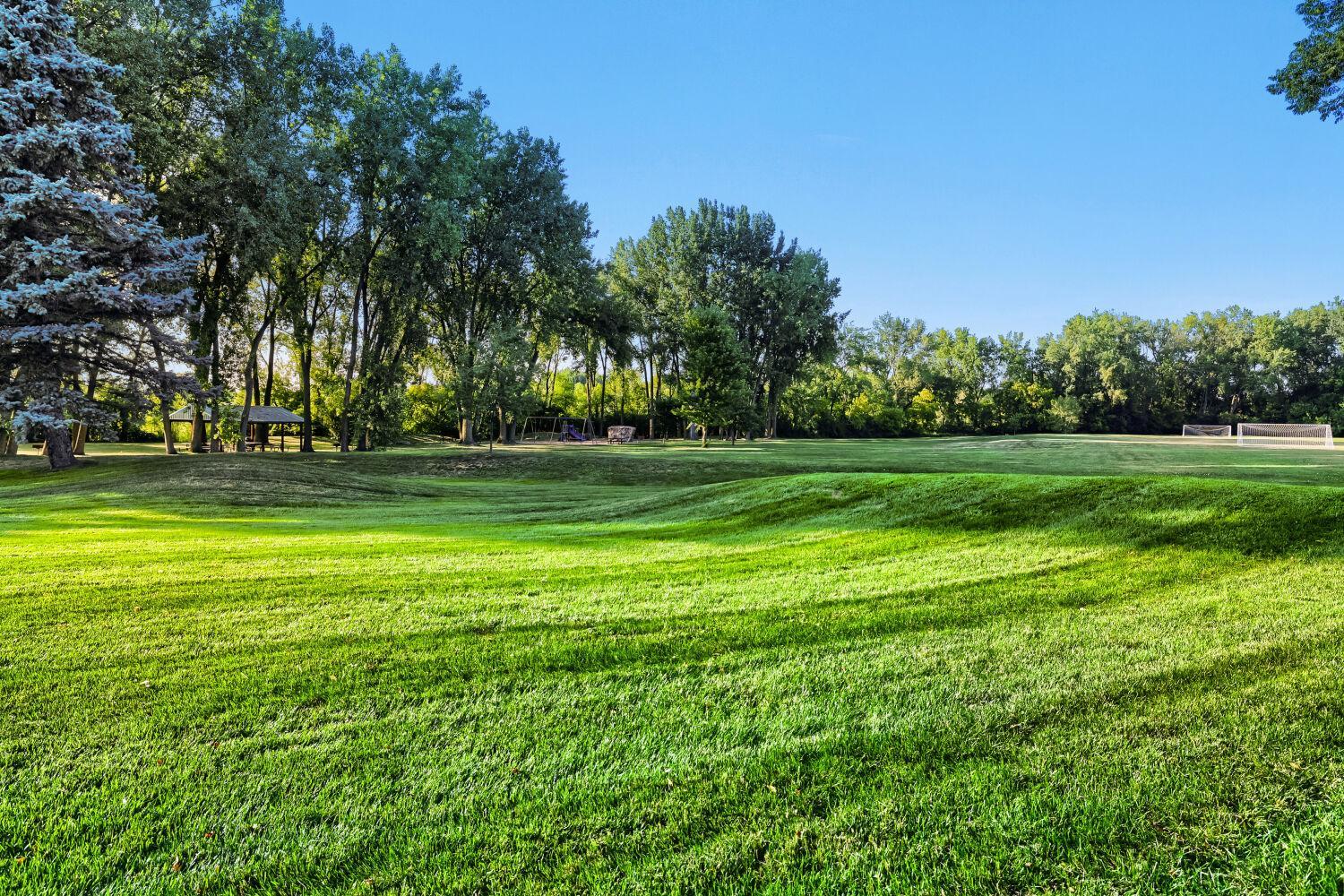 View of Residential at 4190 White Bear Parkway #1207, White Bear Lake MN 55110, White Bear Lake (4 of 29) - Mike Wilen | Minnesota Team Real Estate