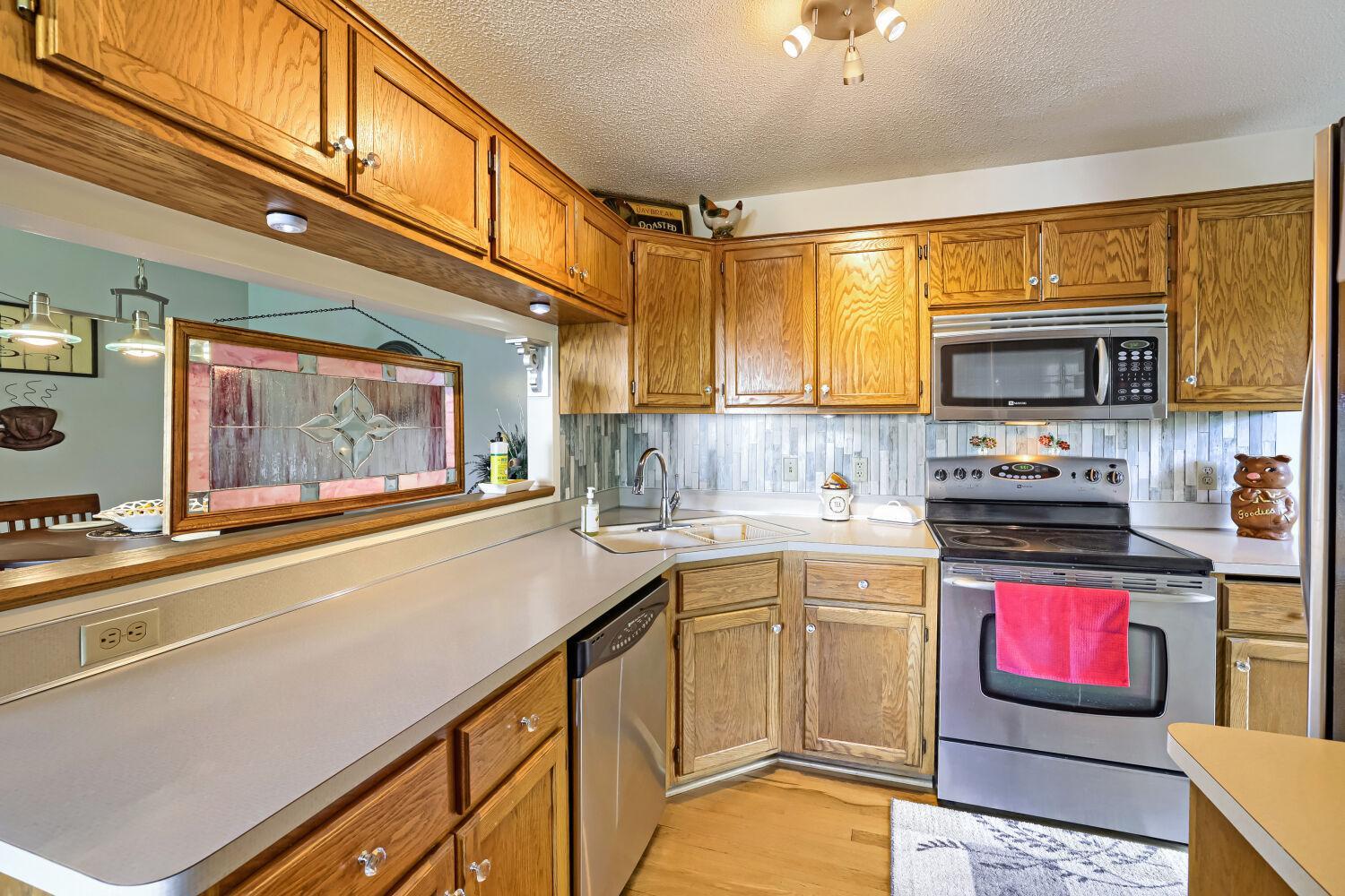 View of Residential at 4190 White Bear Parkway #1207, White Bear Lake MN 55110, White Bear Lake (13 of 29) - Mike Wilen | Minnesota Team Real Estate