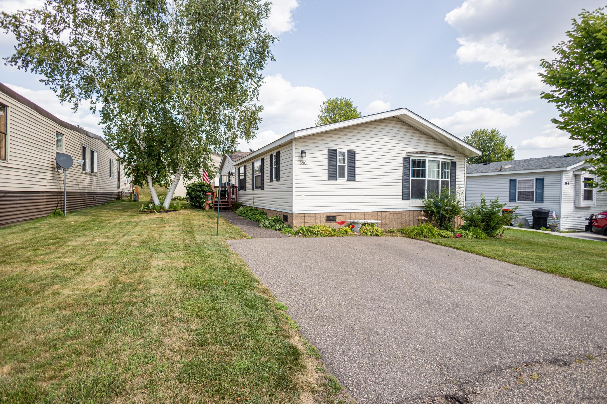 View of Residential at 1390 Birchview Drive, Maplewood MN 55119, Maplewood (22 of 41) - Mike Wilen | Minnesota Team Real Estate