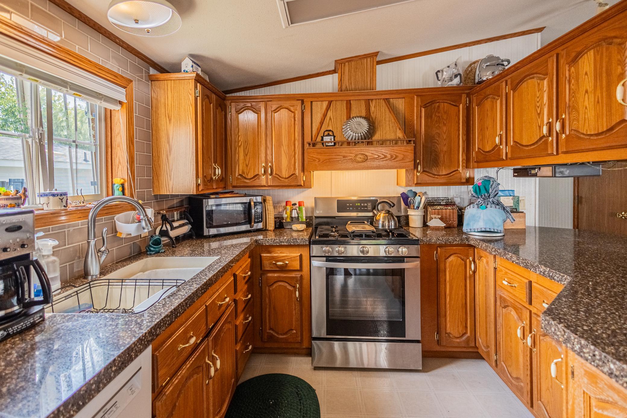 View of Residential at 1390 Birchview Drive, Maplewood MN 55119, Maplewood (15 of 41) - Mike Wilen | Minnesota Team Real Estate