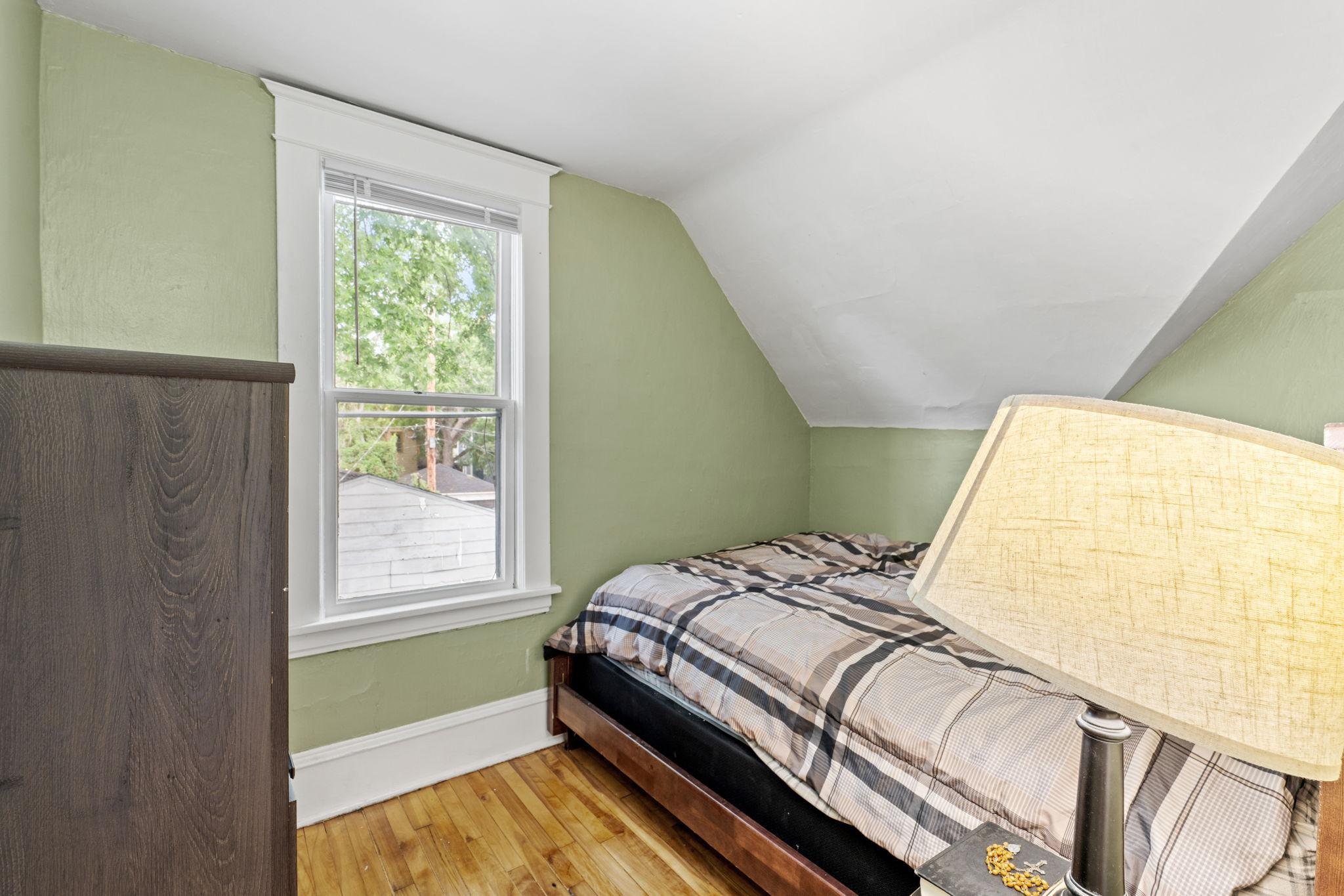 View of Residential at 779 Thomas Avenue, Saint Paul MN 55104, Saint Paul (23 of 33) - Mike Wilen | Minnesota Team Real Estate