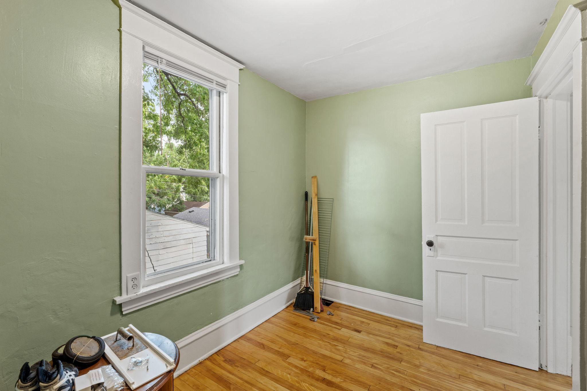 View of Residential at 779 Thomas Avenue, Saint Paul MN 55104, Saint Paul (22 of 33) - Mike Wilen | Minnesota Team Real Estate