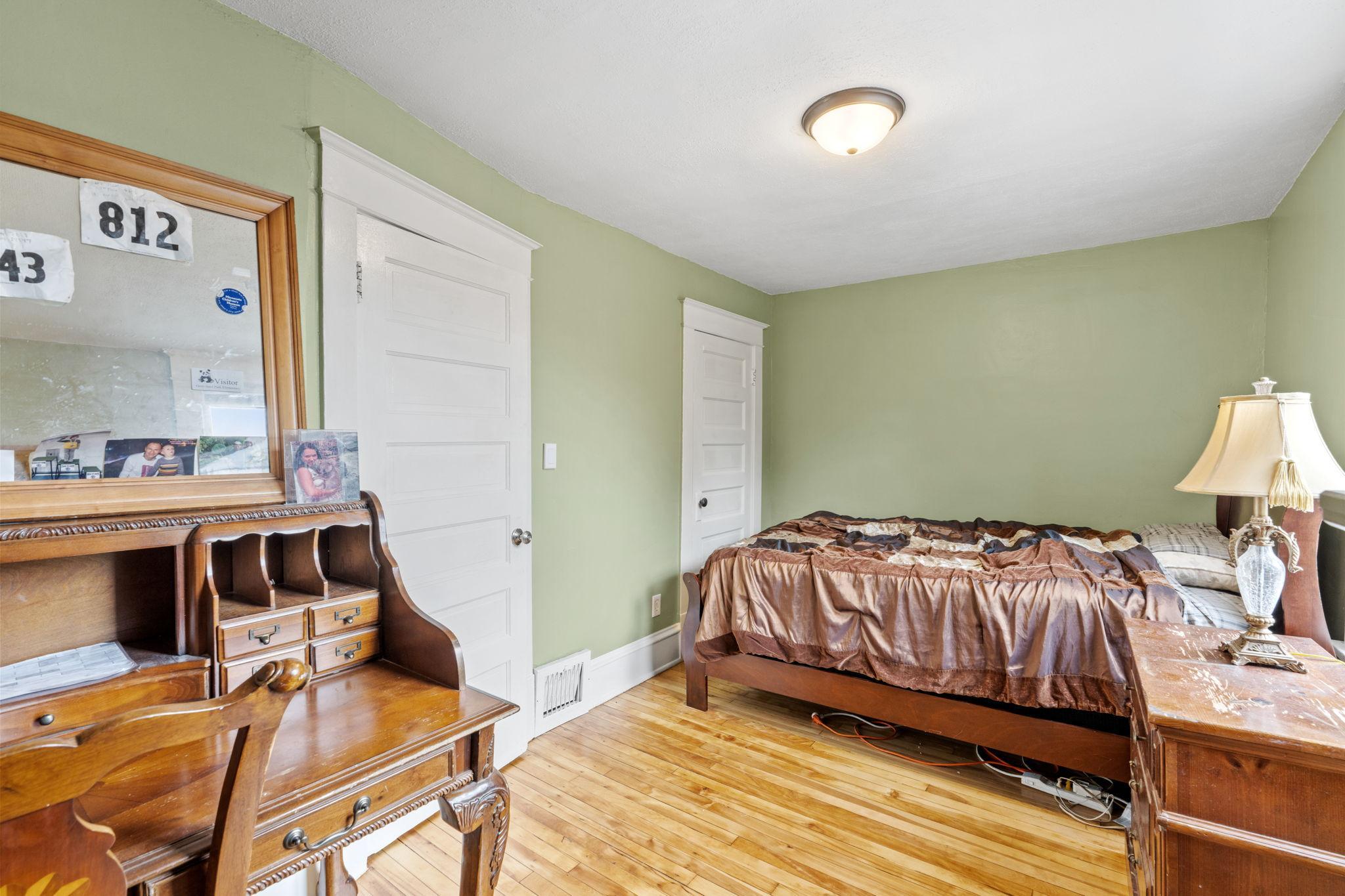 View of Residential at 779 Thomas Avenue, Saint Paul MN 55104, Saint Paul (18 of 33) - Mike Wilen | Minnesota Team Real Estate
