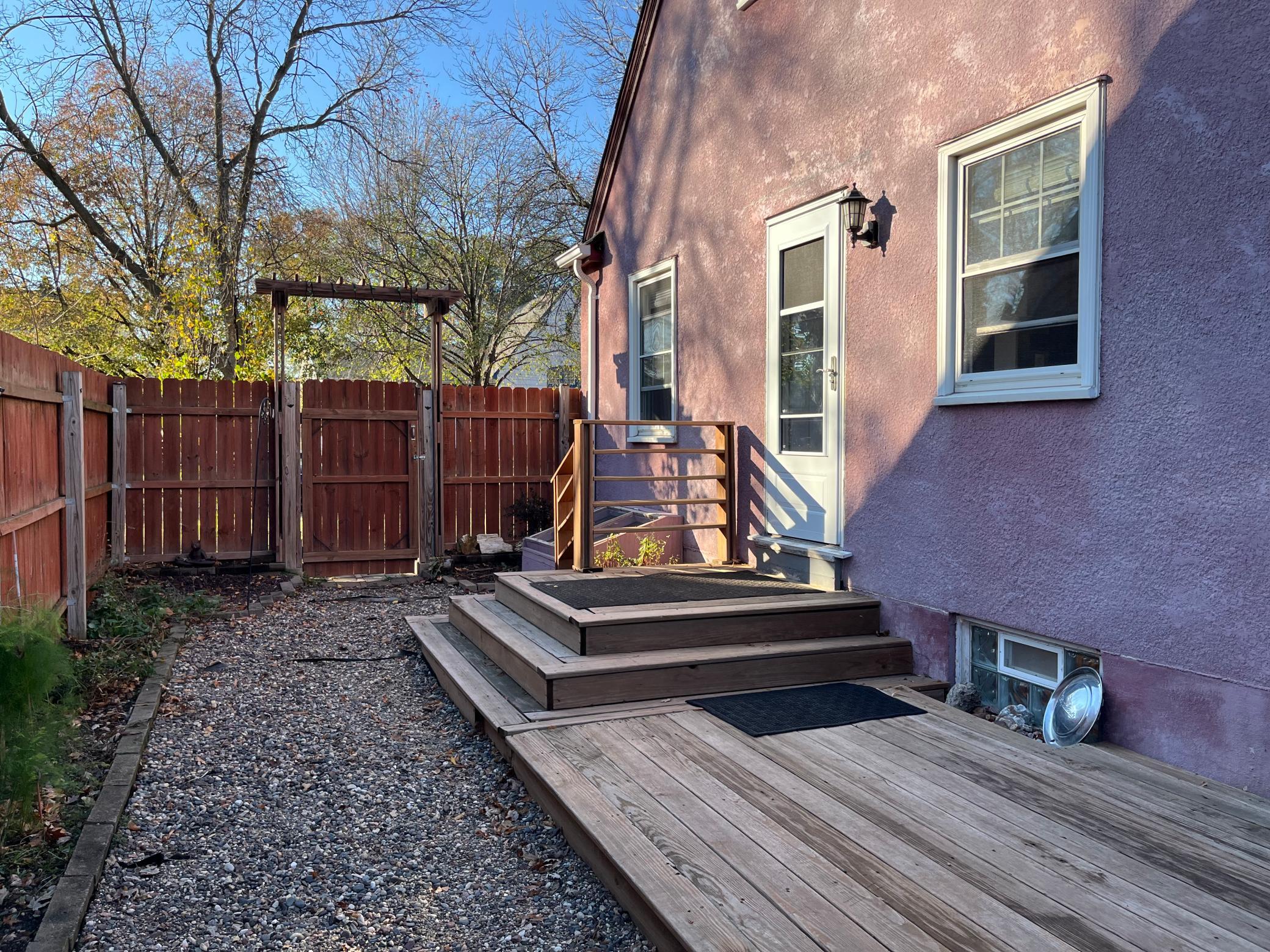 View of Residential at 4050 Regent Avenue, Robbinsdale MN 55422, Robbinsdale (9 of 30) - Mike Wilen | Minnesota Team Real Estate