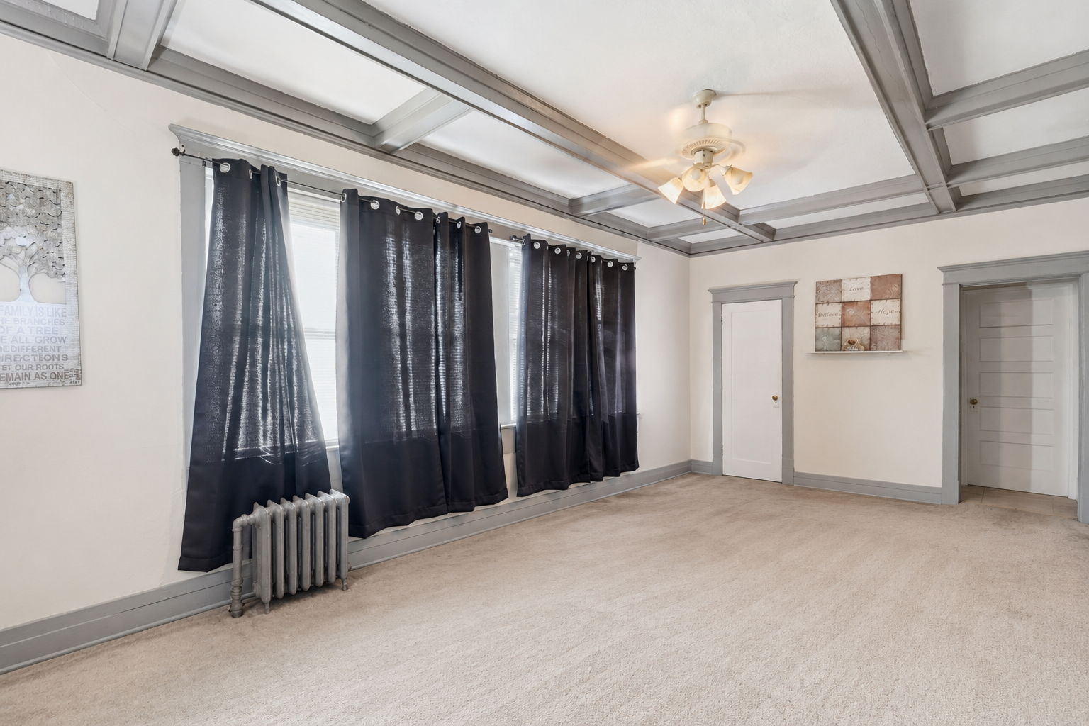 View of Commercial Sale at 860 University Avenue, Saint Paul MN 55104, Saint Paul (10 of 20) - Mike Wilen | Minnesota Team Real Estate