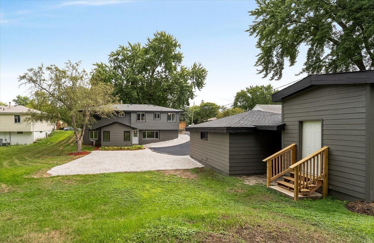 View of Residential at 1401 Winnetka Avenue, Golden Valley MN 55427, Golden Valley (45 of 48) - Mike Wilen | Minnesota Team Real Estate