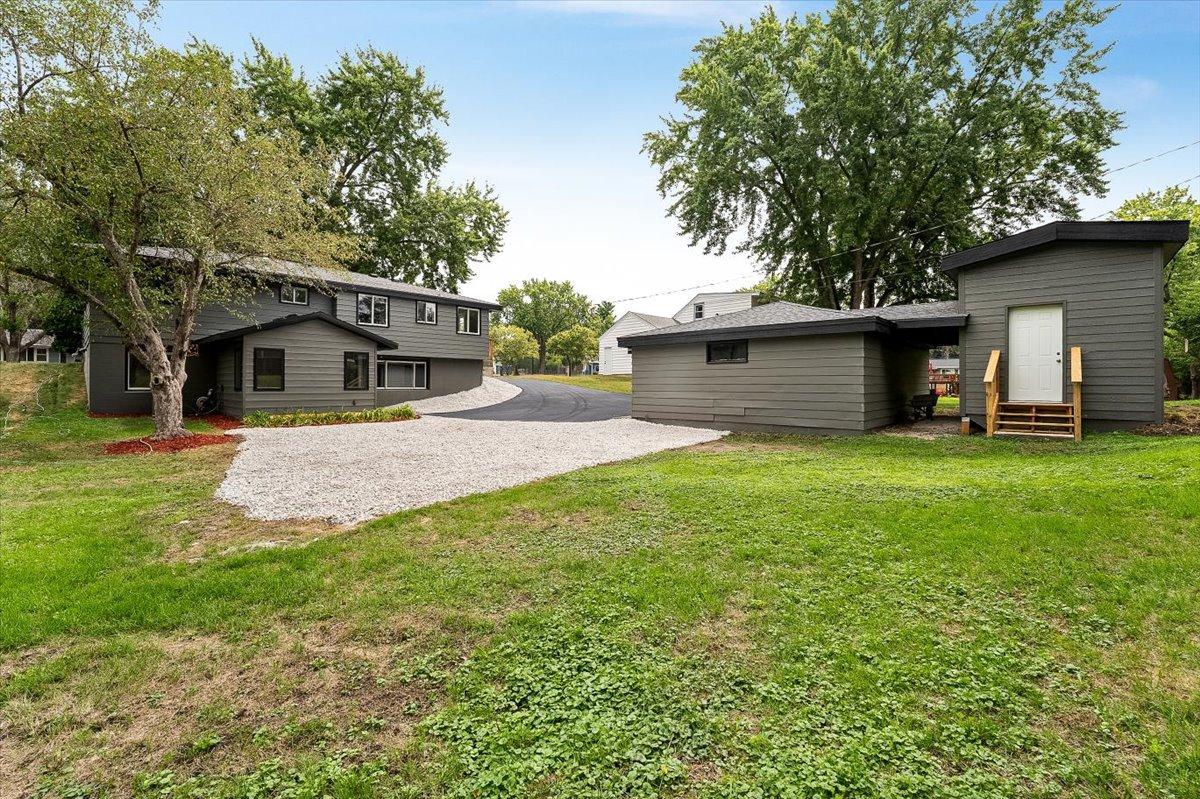 View of Residential at 1401 Winnetka Avenue, Golden Valley MN 55427, Golden Valley (44 of 48) - Mike Wilen | Minnesota Team Real Estate