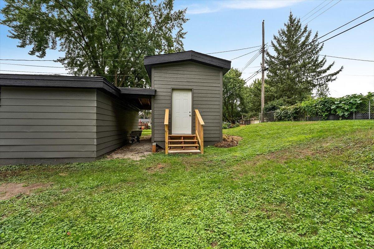 View of Residential at 1401 Winnetka Avenue, Golden Valley MN 55427, Golden Valley (40 of 48) - Mike Wilen | Minnesota Team Real Estate