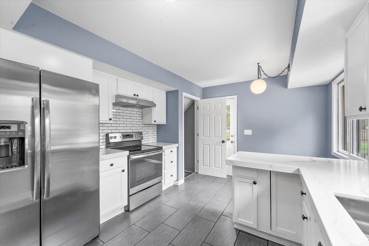 View of Residential at 1401 Winnetka Avenue, Golden Valley MN 55427, Golden Valley (12 of 48) - Mike Wilen | Minnesota Team Real Estate