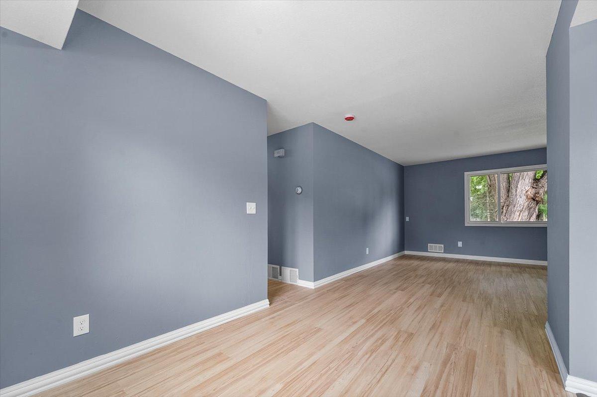 View of Residential at 1401 Winnetka Avenue, Golden Valley MN 55427, Golden Valley (11 of 48) - Mike Wilen | Minnesota Team Real Estate