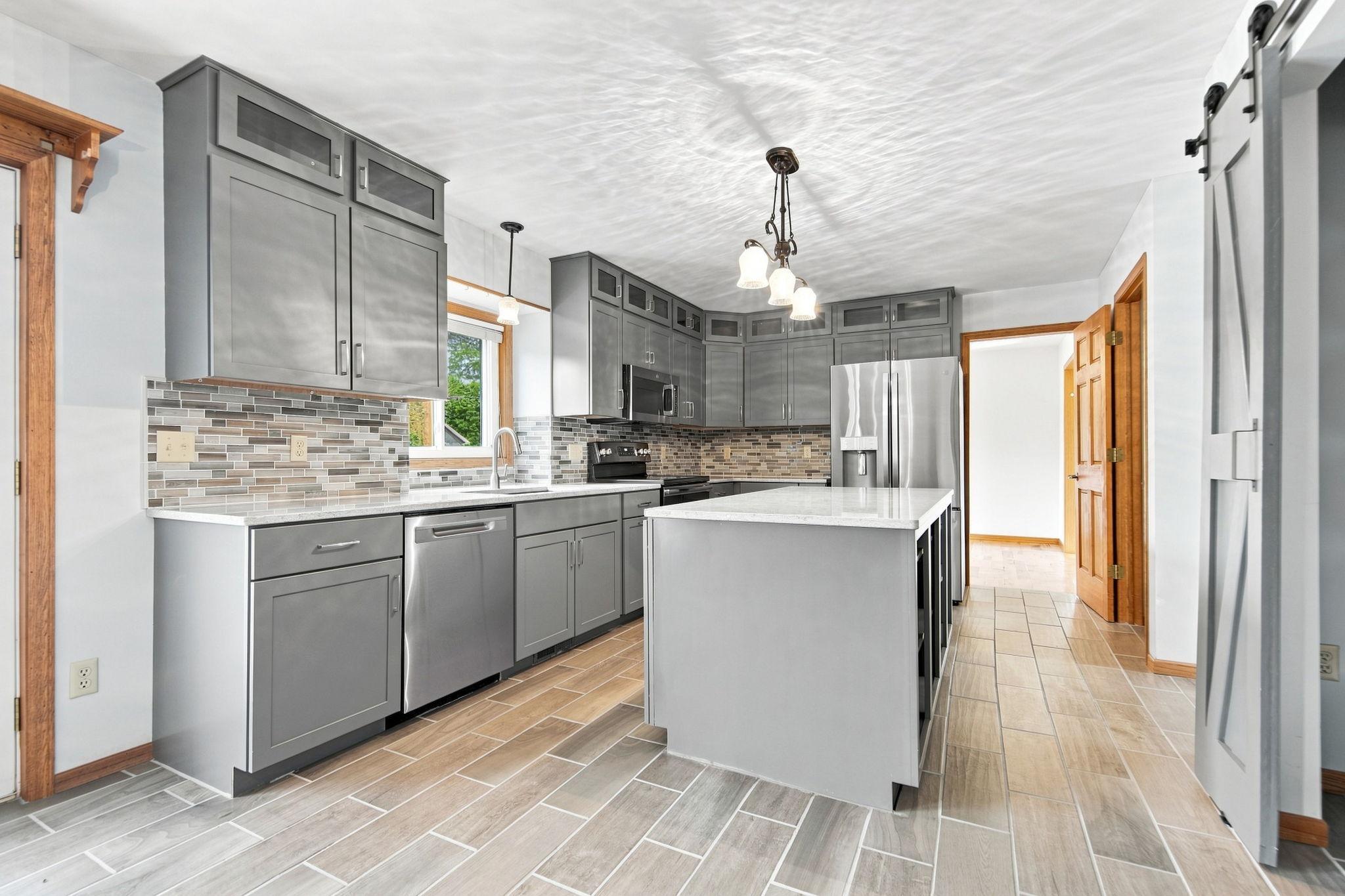 View of Residential at 2610 Hydram Avenue, Oakdale MN 55128, Oakdale (5 of 45) - Mike Wilen | Minnesota Team Real Estate