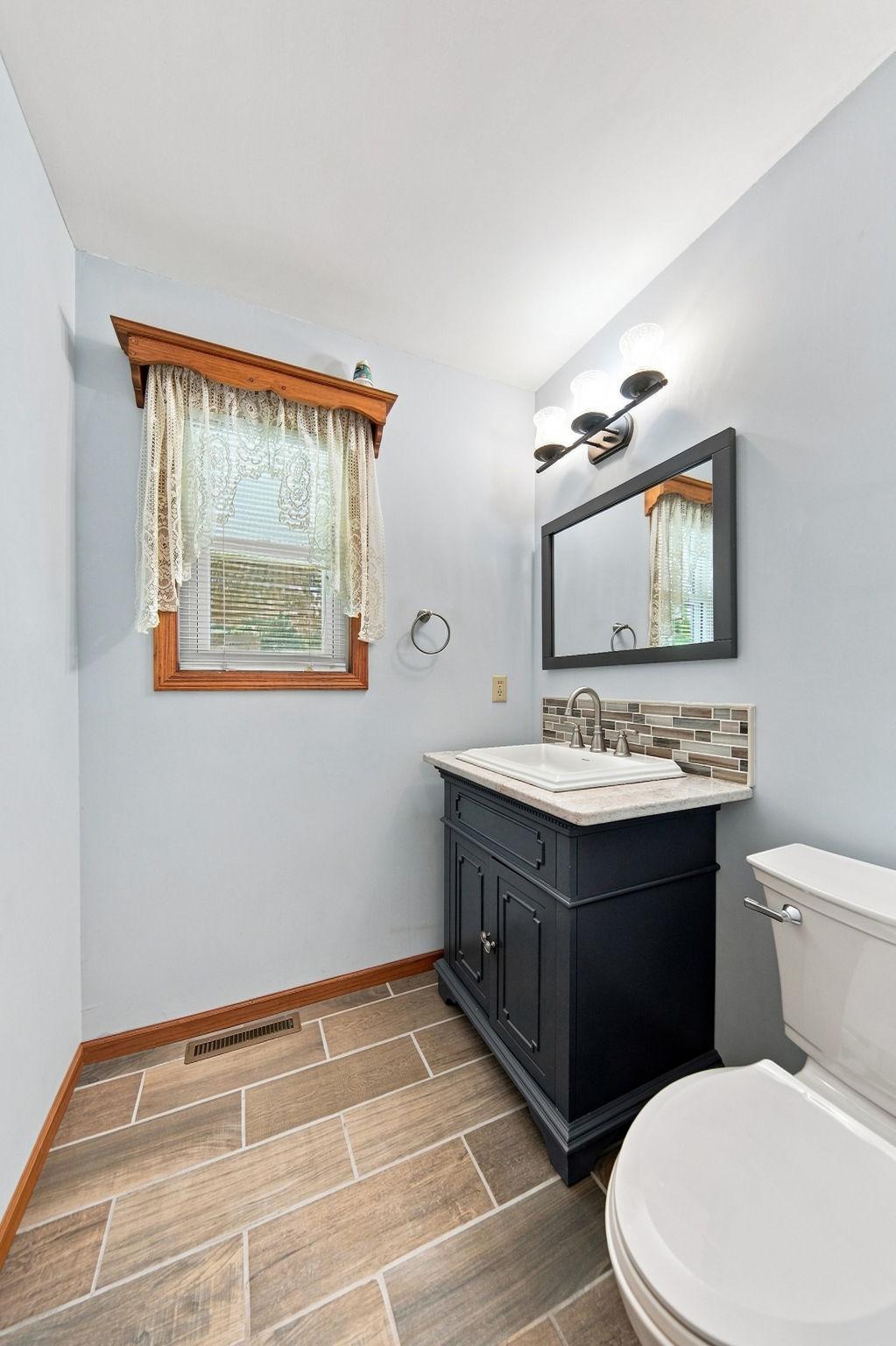 View of Residential at 2610 Hydram Avenue, Oakdale MN 55128, Oakdale (20 of 45) - Mike Wilen | Minnesota Team Real Estate
