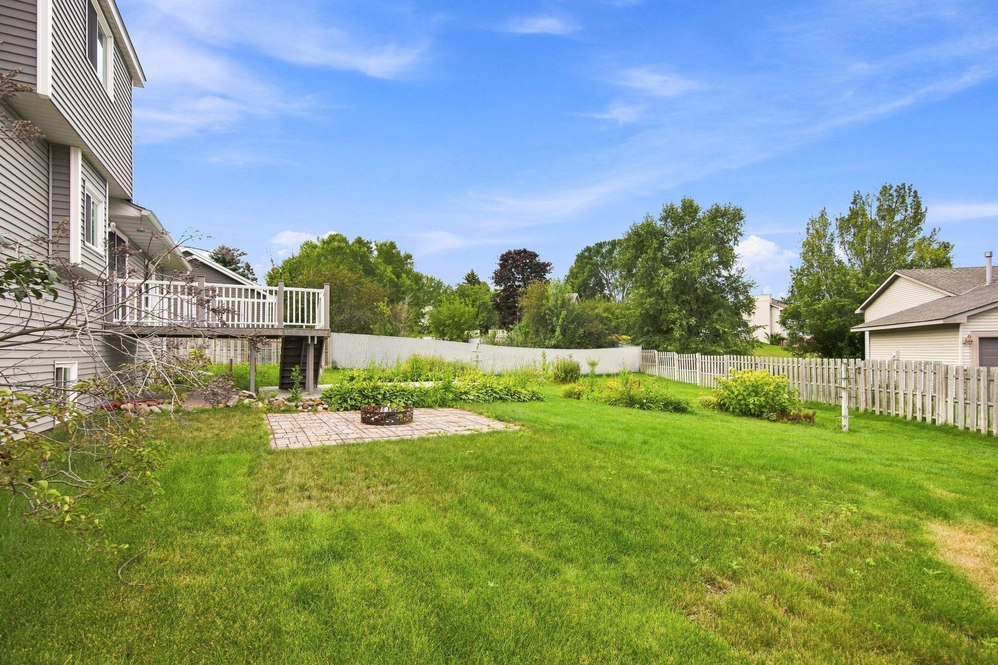 View of Residential at 2610 Hydram Avenue, Oakdale MN 55128, Oakdale (42 of 45) - Mike Wilen | Minnesota Team Real Estate