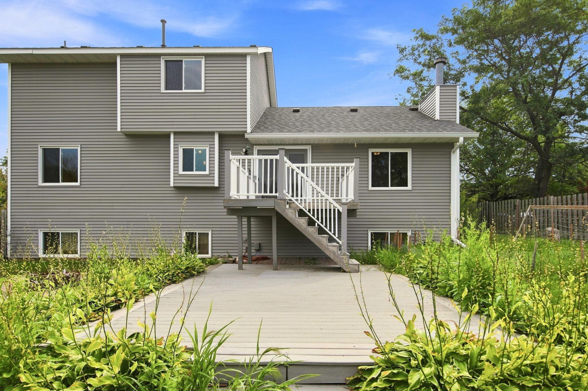 View of Residential at 2610 Hydram Avenue, Oakdale MN 55128, Oakdale (38 of 45) - Mike Wilen | Minnesota Team Real Estate
