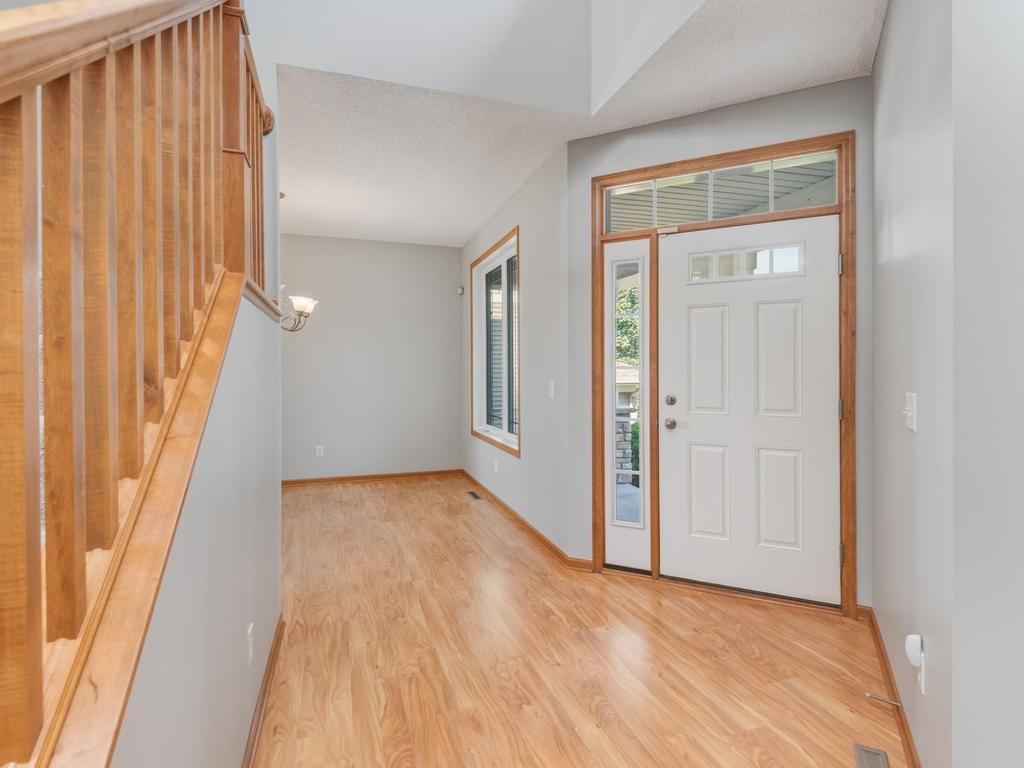 View of Residential at 1511 Pembroke Pass, Chanhassen MN 55317, Chanhassen (24 of 47) - Mike Wilen | Minnesota Team Real Estate