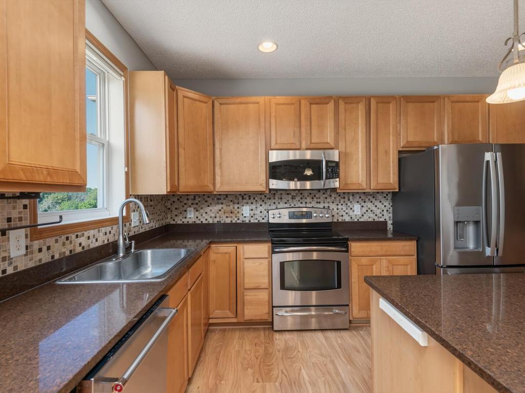 View of Residential at 1511 Pembroke Pass, Chanhassen MN 55317, Chanhassen (16 of 47) - Mike Wilen | Minnesota Team Real Estate