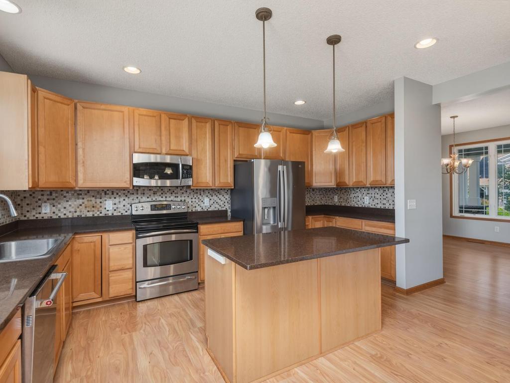 View of Residential at 1511 Pembroke Pass, Chanhassen MN 55317, Chanhassen (15 of 47) - Mike Wilen | Minnesota Team Real Estate